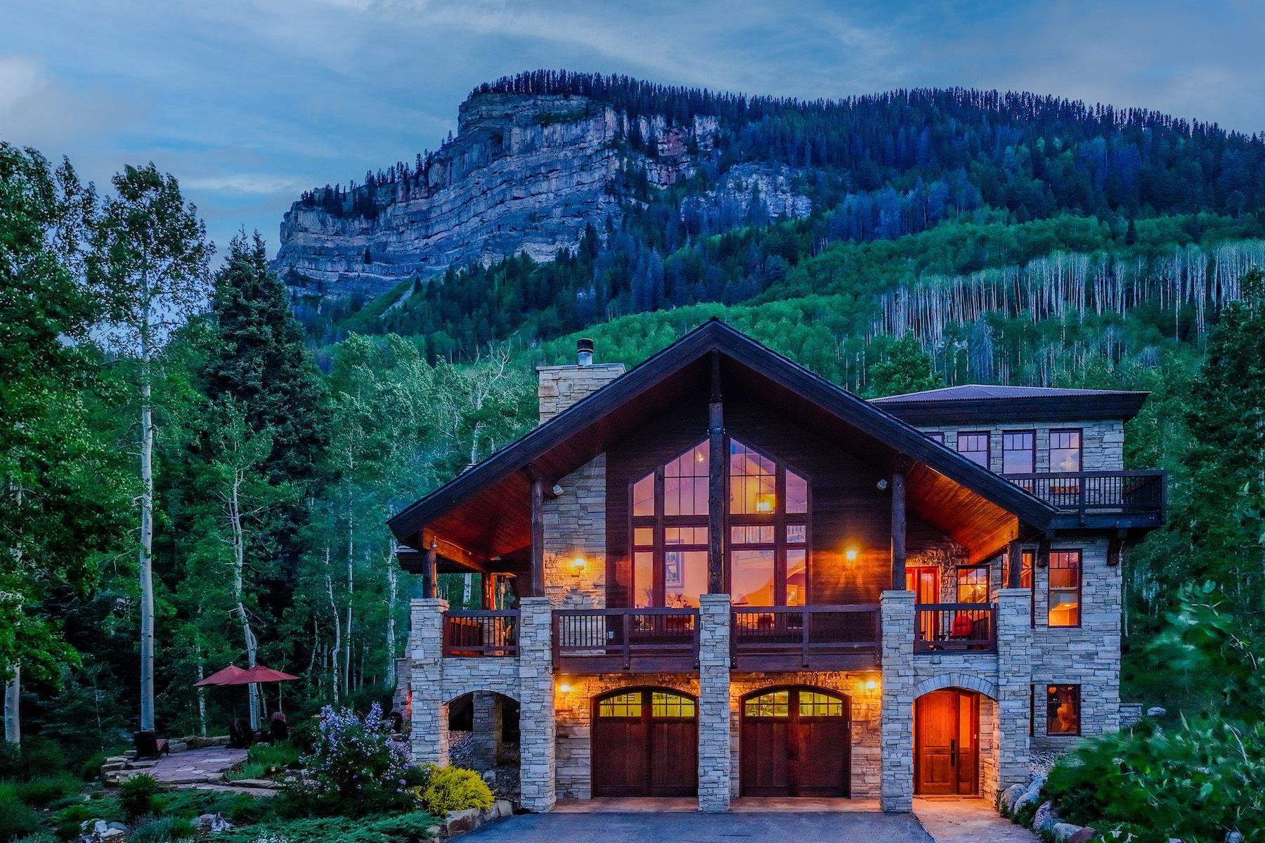  123 Falcon Ridge Road - 物件實景