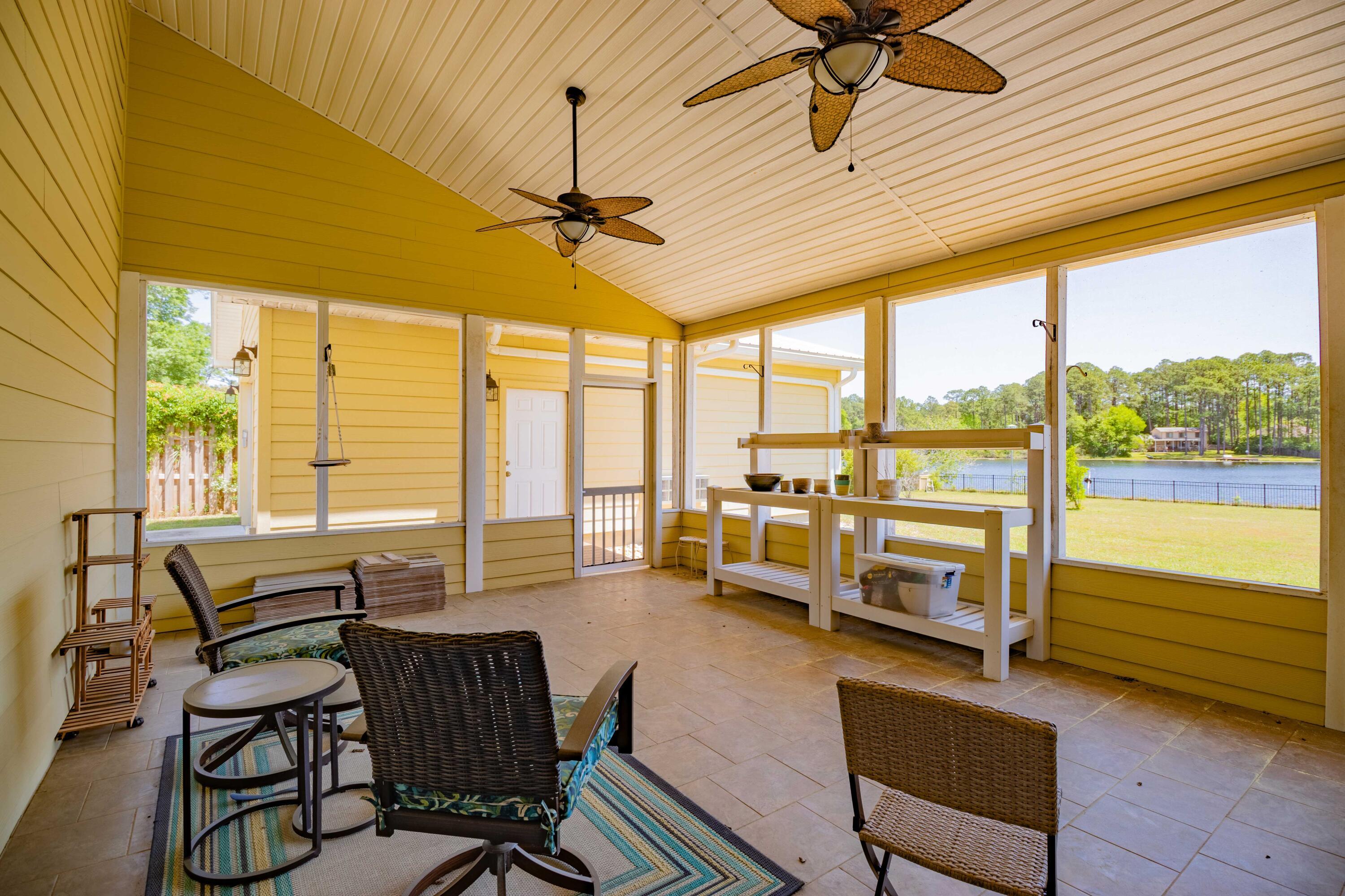 Crestview, Florida, 32539, United States, 3 Bedrooms Bedrooms, ,2 BathroomsBathrooms,Residential,For Sale,1879001