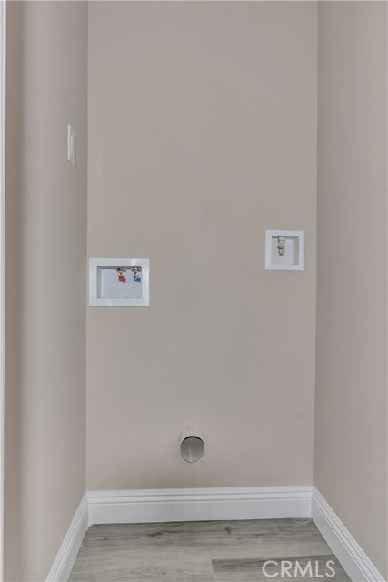 Hawaiian Gardens, California, 90716, United States, 6 Bedrooms Bedrooms, ,Residential,For Sale,1985769