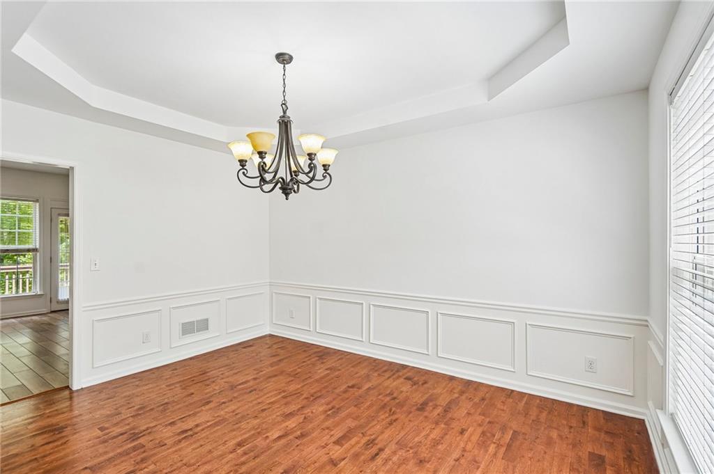 Suwanee, Georgia, 30024, United States, 5 Bedrooms Bedrooms, ,4 BathroomsBathrooms,Residential,For Sale,2040152