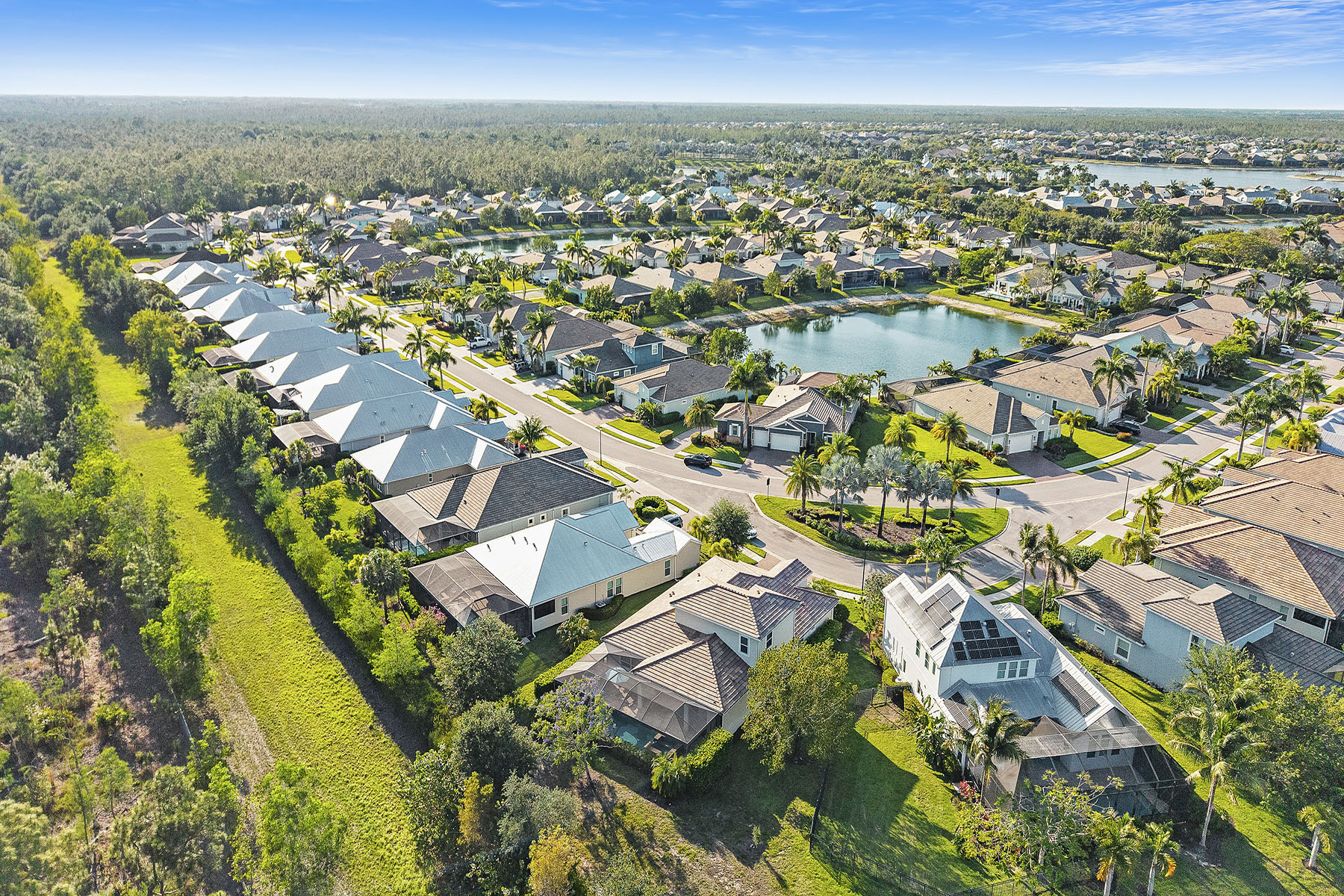  NAPLES RESERVE - SAVANNAH LAKES - 物件實景