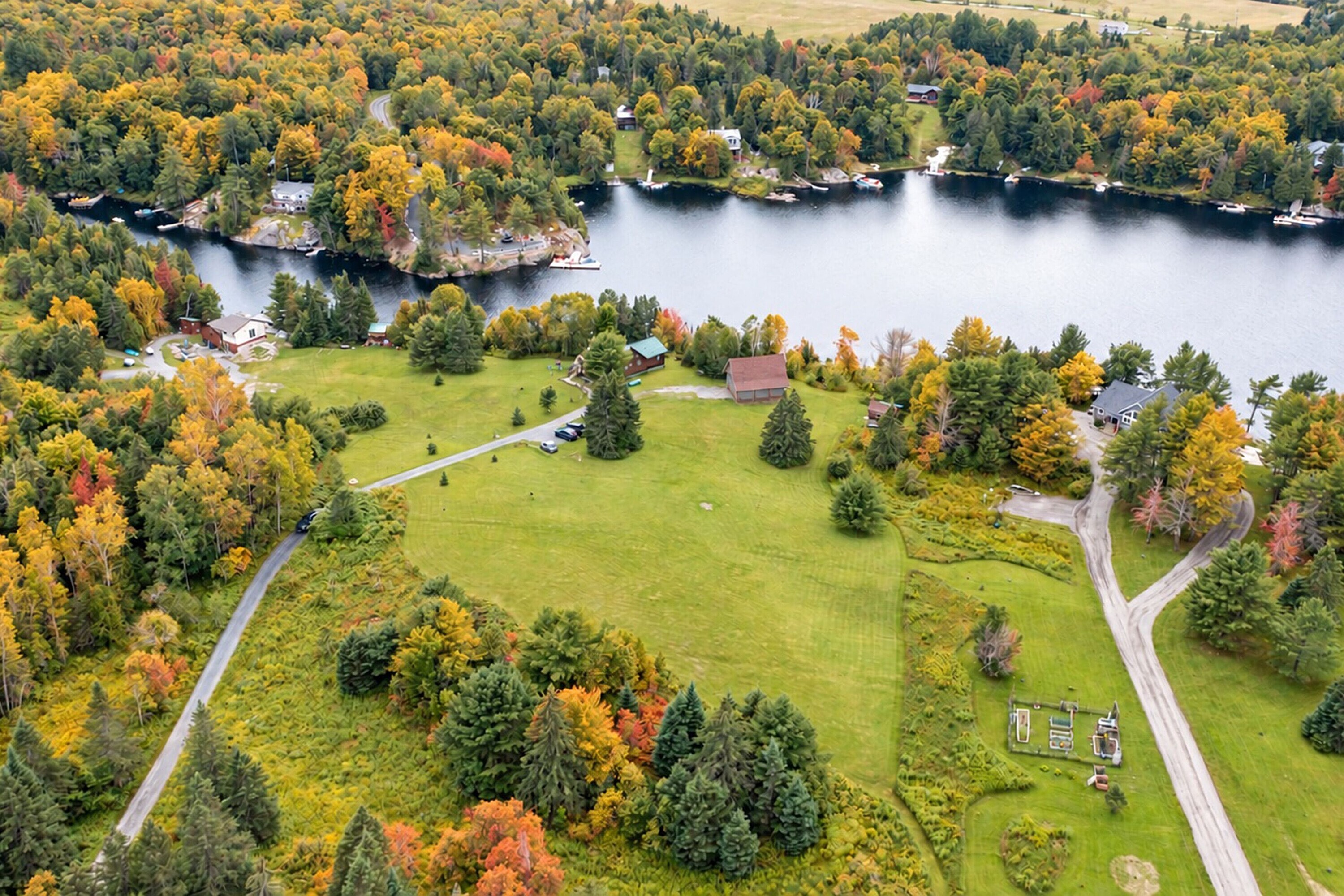  Stunning Moffat Lake Home - 物件實景