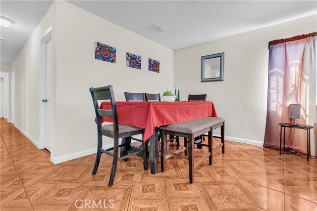 Los Angeles, California, 90059, United States, 3 Bedrooms Bedrooms, ,2 BathroomsBathrooms,Residential,For Sale,1916036