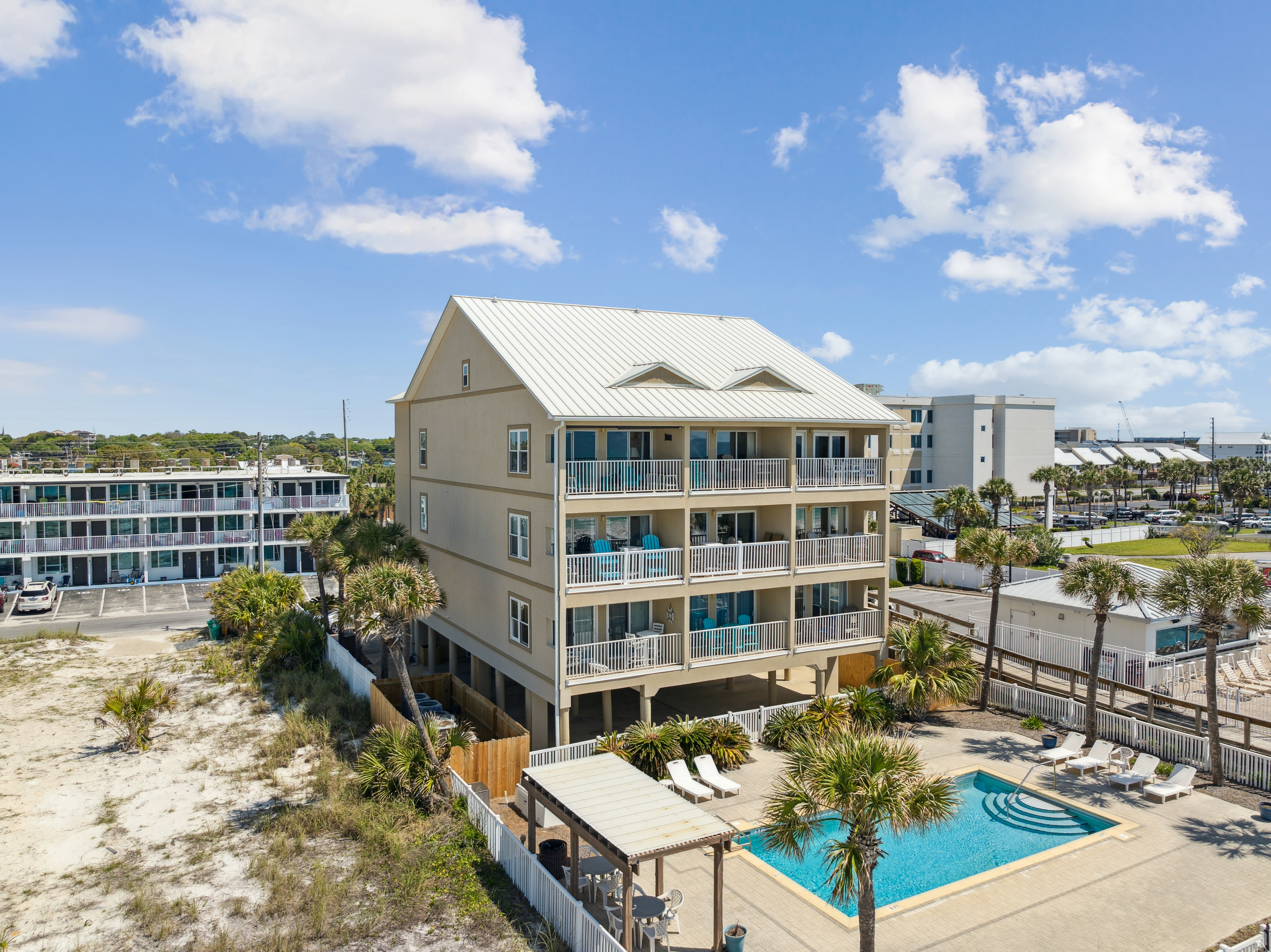  Gulf-Front Condo In Low-Density Building With Uncrowded Beach Access - 物件實景