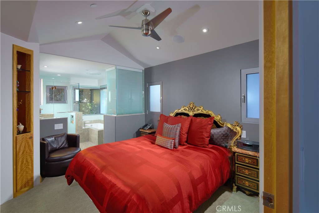 111 S La Senda Drive, Laguna Beach, California, 92651, United States, 4 Bedrooms Bedrooms, ,7 BathroomsBathrooms,Residential,For Sale,111 S La Senda Drive,1625085