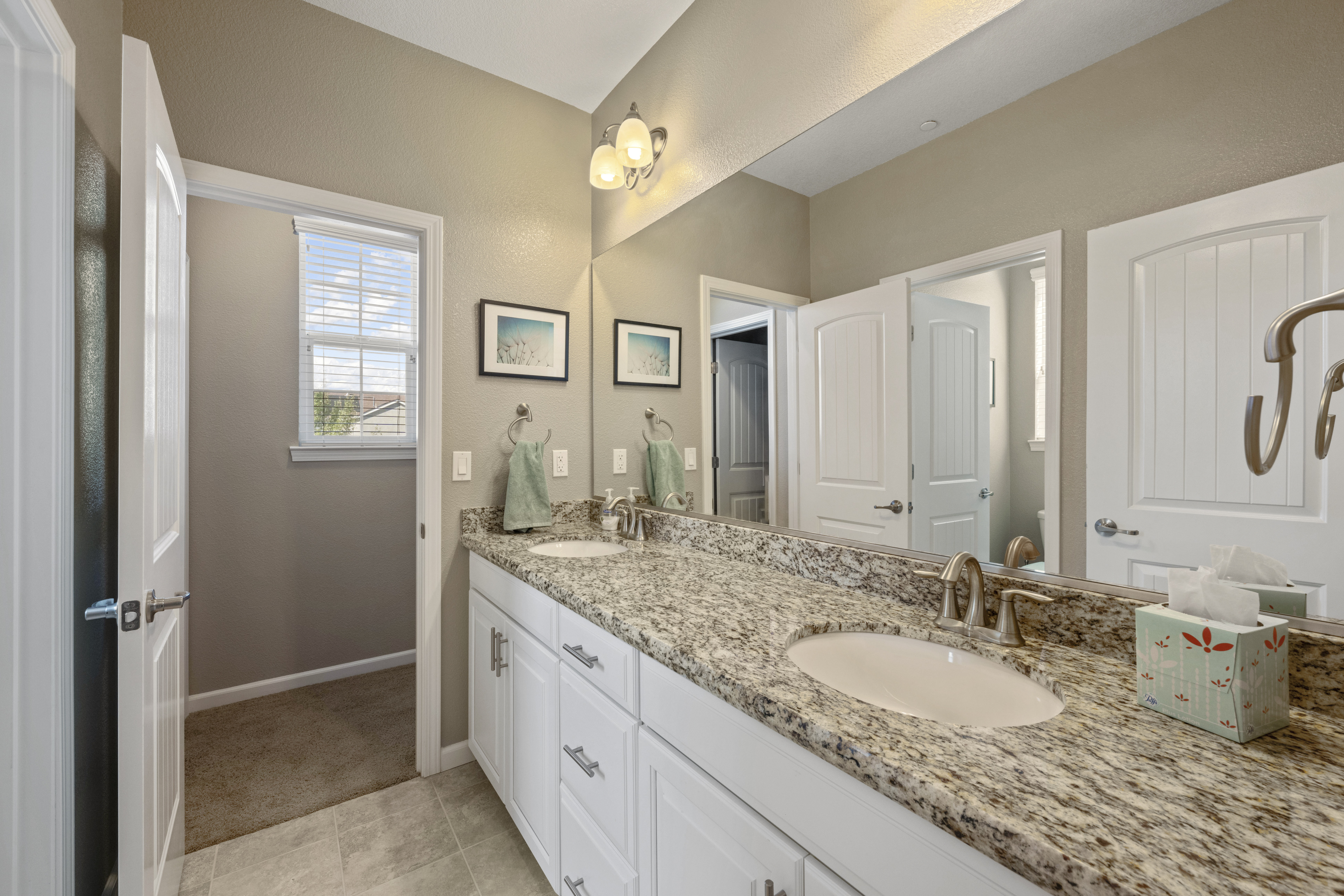 3041 Village Center Drive, Roseville, CA 95747 - 物件實景