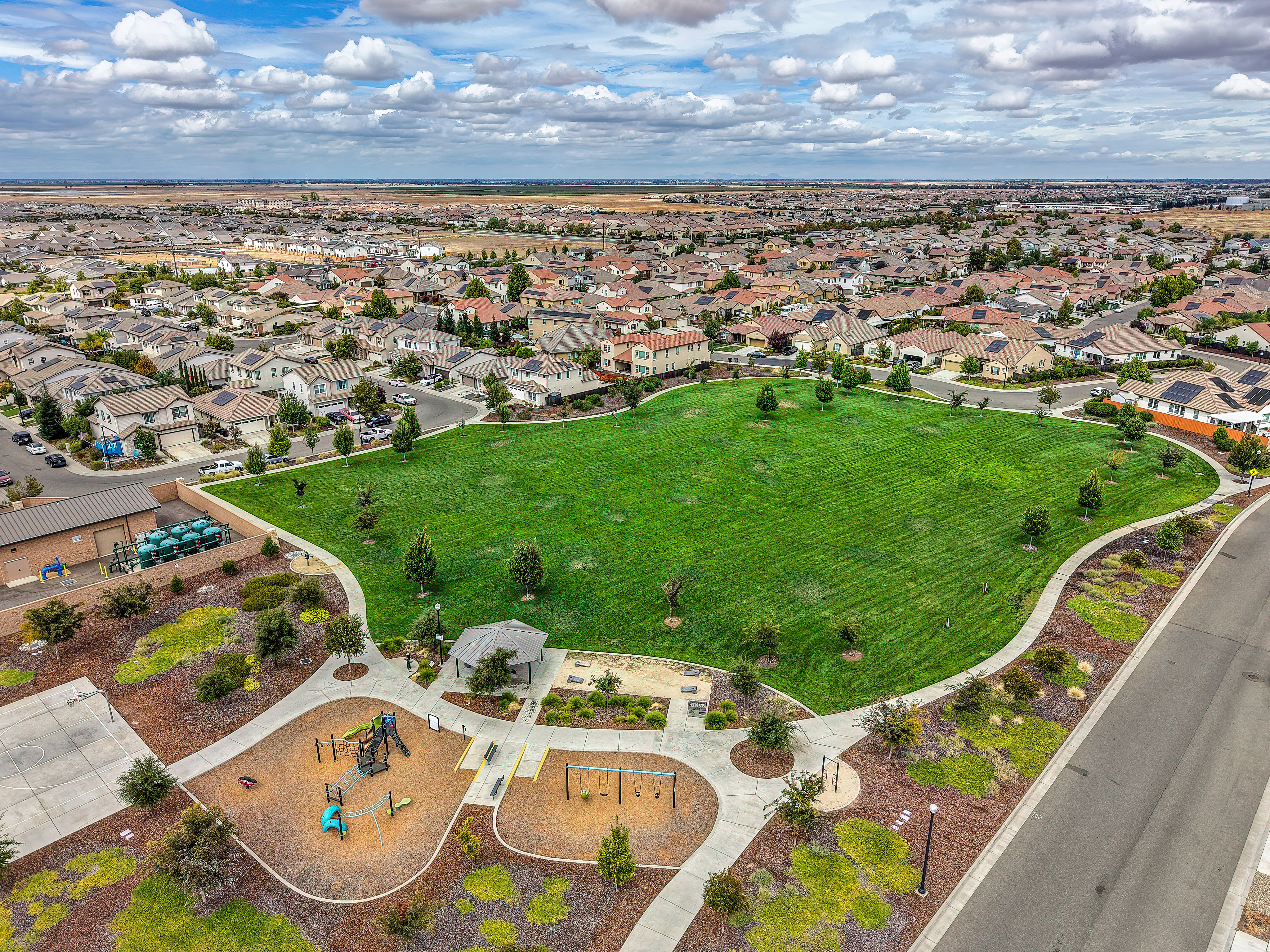  7153 Greenford Way, Roseville, CA 95747 - 物件實景