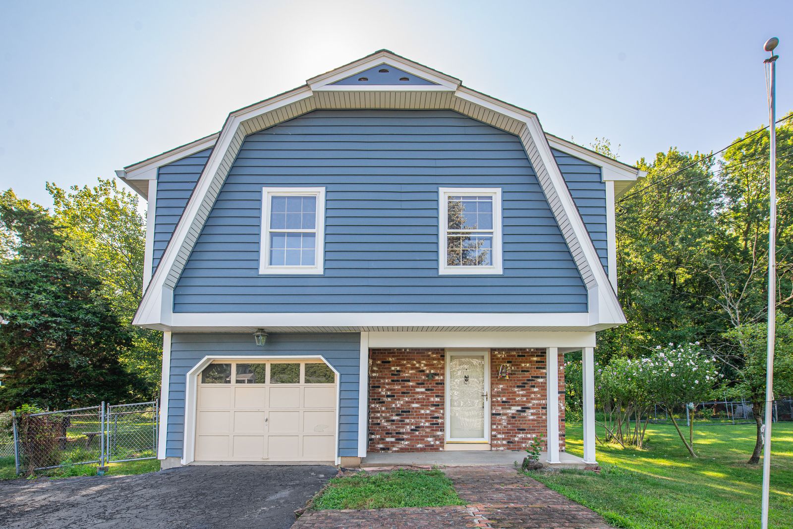 Fairfield, New Jersey, 07004, United States, 3 Bedrooms Bedrooms, ,2 BathroomsBathrooms,Residential,For Sale,1938096
