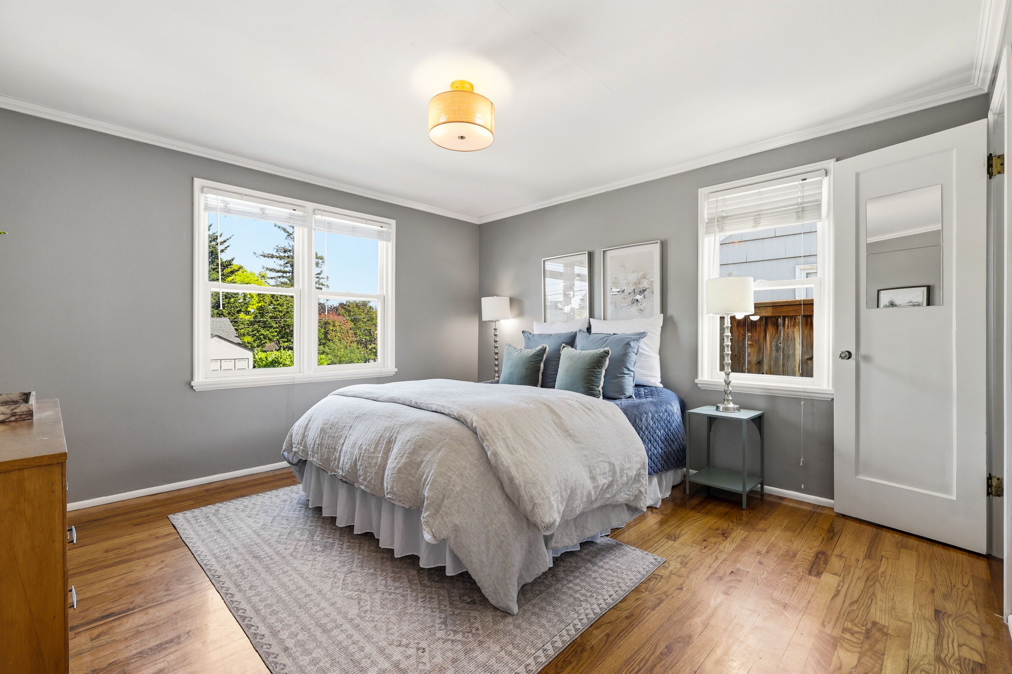  8257 Interlake Ave N, Seattle, WA 98103 - 物件實景