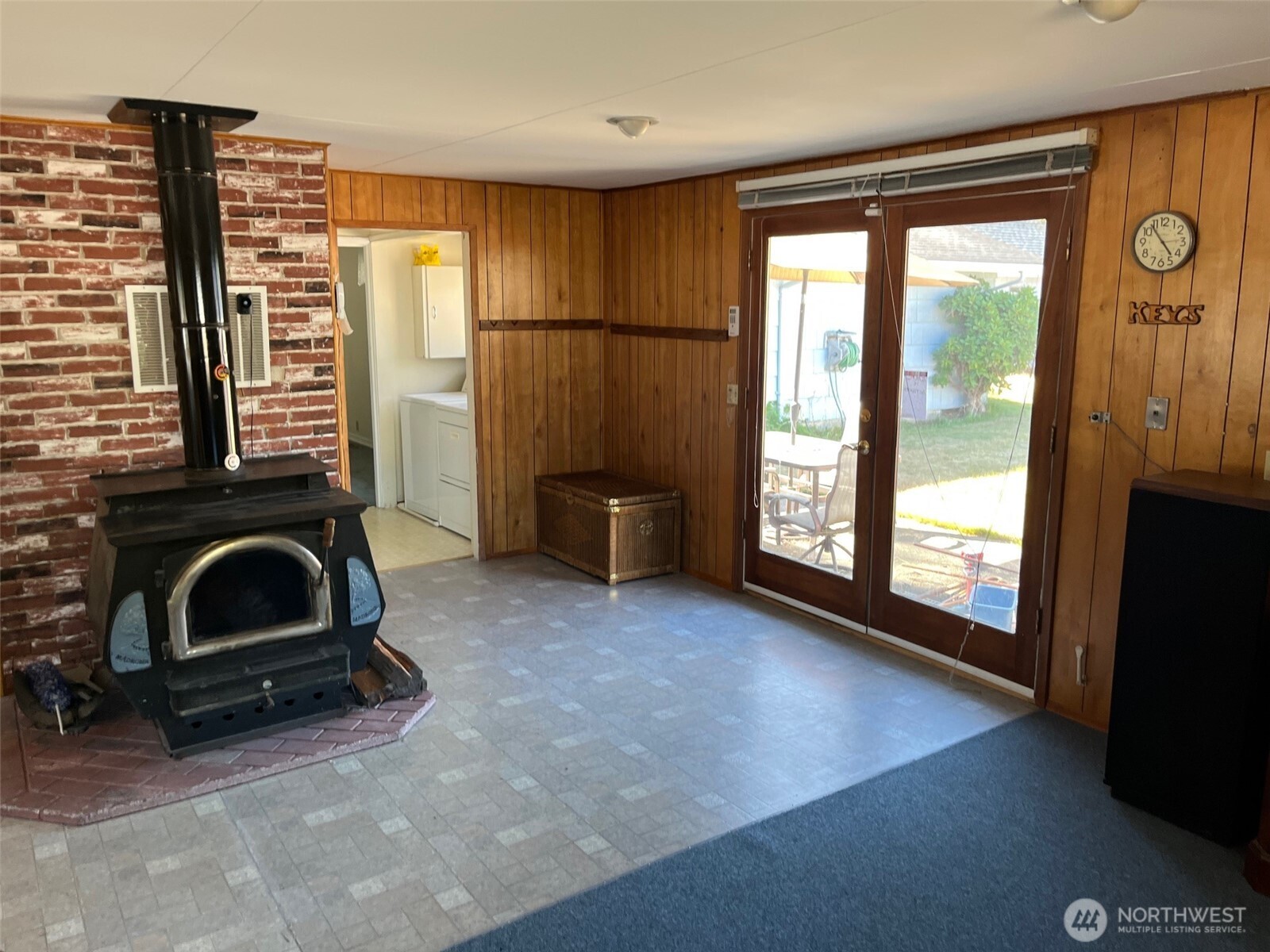 Auburn, Washington, 98002, United States, 5 Bedrooms Bedrooms, ,1 BathroomBathrooms,Residential,For Sale,1930988
