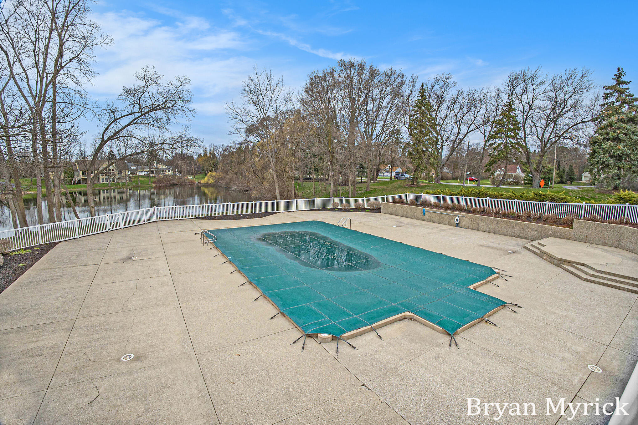 Holland, Michigan, 49424, United States, 4 Bedrooms Bedrooms, ,4 BathroomsBathrooms,Residential,For Sale,1838829