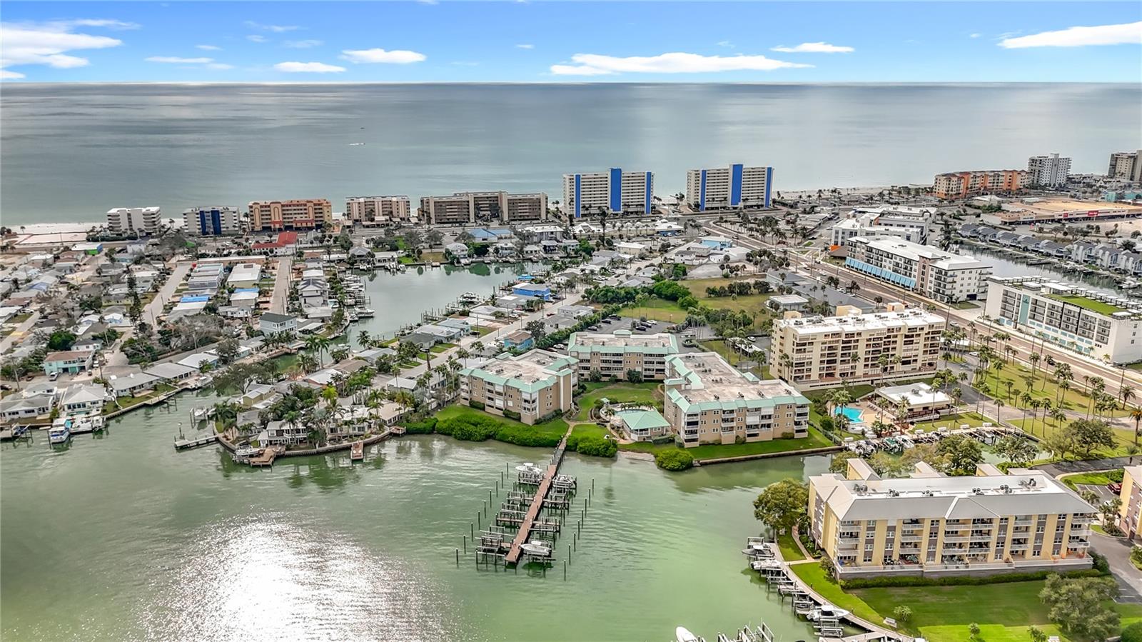 Madeira Beach, Florida, 33708, United States, 2 Bedrooms Bedrooms, ,2 BathroomsBathrooms,Residential,For Sale,1985682