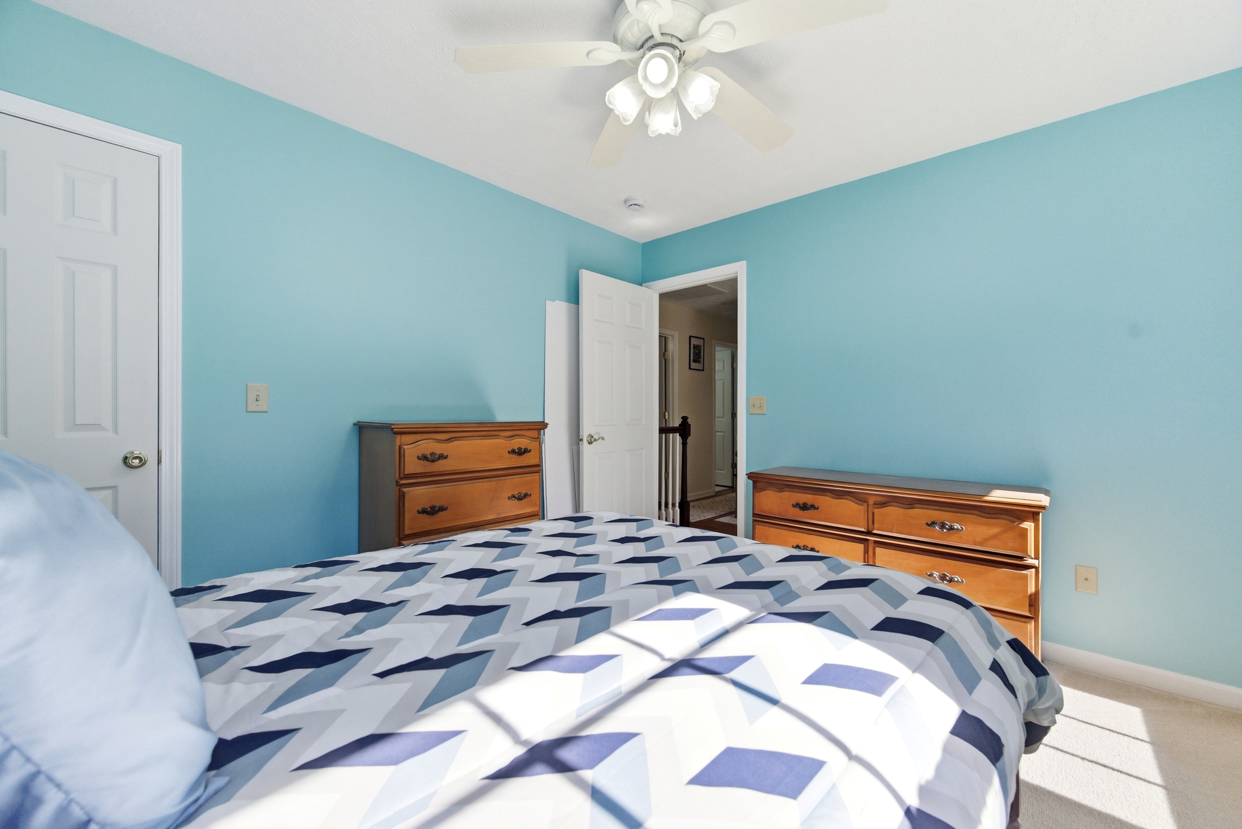 Gloucester, Virginia, 23061-5426, United States, 3 Bedrooms Bedrooms, ,4 BathroomsBathrooms,Residential,For Sale,1980192