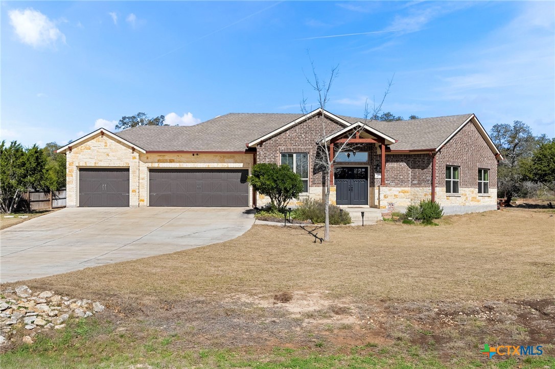 Fischer, Texas, 78623, United States, 4 Bedrooms Bedrooms, ,2 BathroomsBathrooms,Residential,For Sale,1947400
