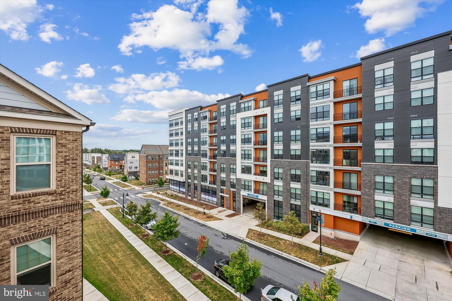 Gaithersburg, Maryland, 20878, United States, 4 Bedrooms Bedrooms, ,5 BathroomsBathrooms,Residential,For Sale,1949694