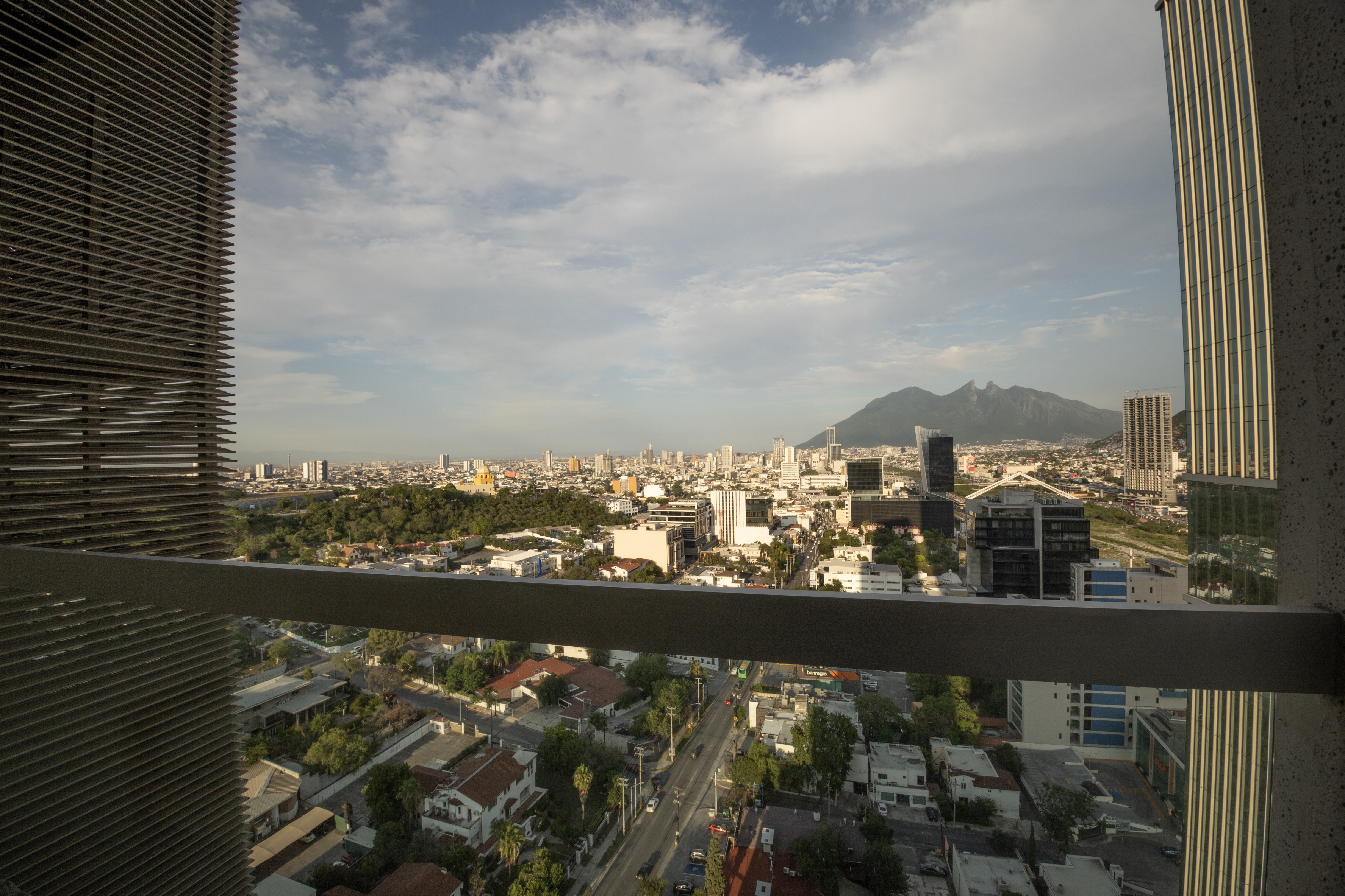  Skyline Residence with Cerro de la Silla Views - 物件實景