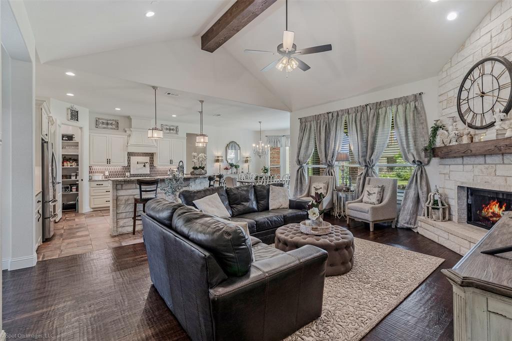 Caddo Mills, Texas, 75135, United States, 3 Bedrooms Bedrooms, ,3 BathroomsBathrooms,Residential,For Sale,1862306