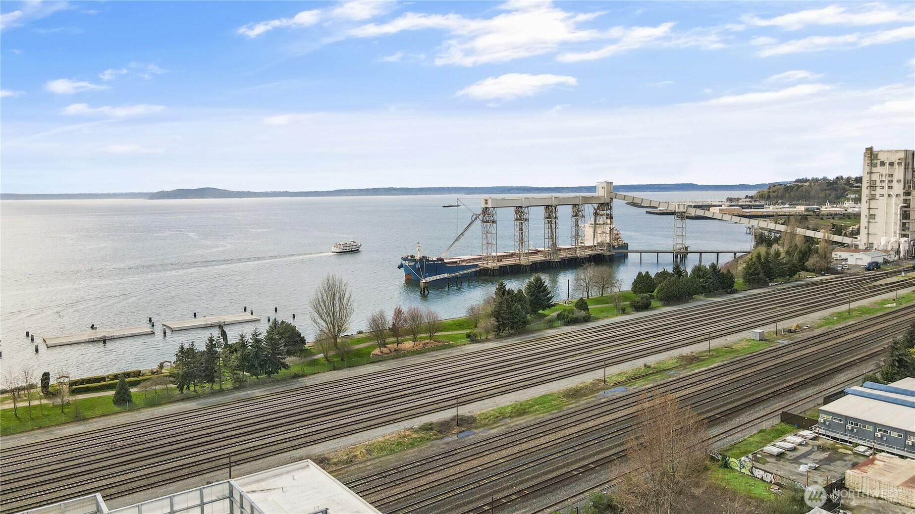 SEATTLE, Washington, 98119, United States, 3 Bedrooms Bedrooms, ,2 BathroomsBathrooms,Residential,For Sale,1762167