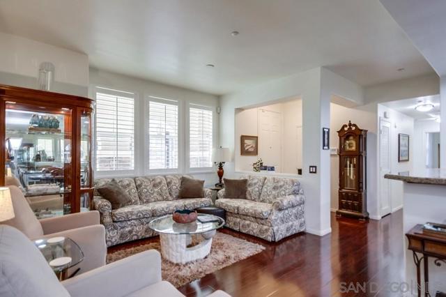 Santee, California, 92071, United States, 2 Bedrooms Bedrooms, ,2 BathroomsBathrooms,Residential,For Sale,1929099