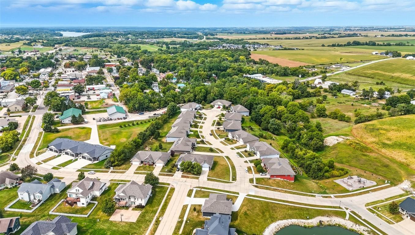 Solon, Iowa, 52333, United States, 4 Bedrooms Bedrooms, ,3 BathroomsBathrooms,Residential,For Sale,1975943