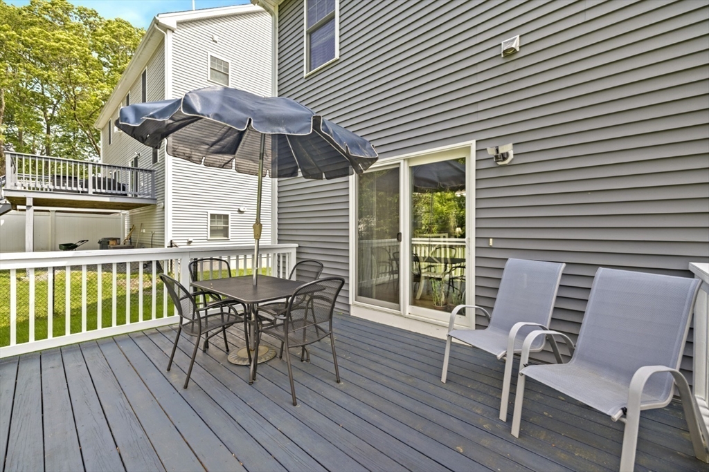 Haverhill, Massachusetts, 01832, United States, 3 Bedrooms Bedrooms, ,3 BathroomsBathrooms,Residential,For Sale,1879402