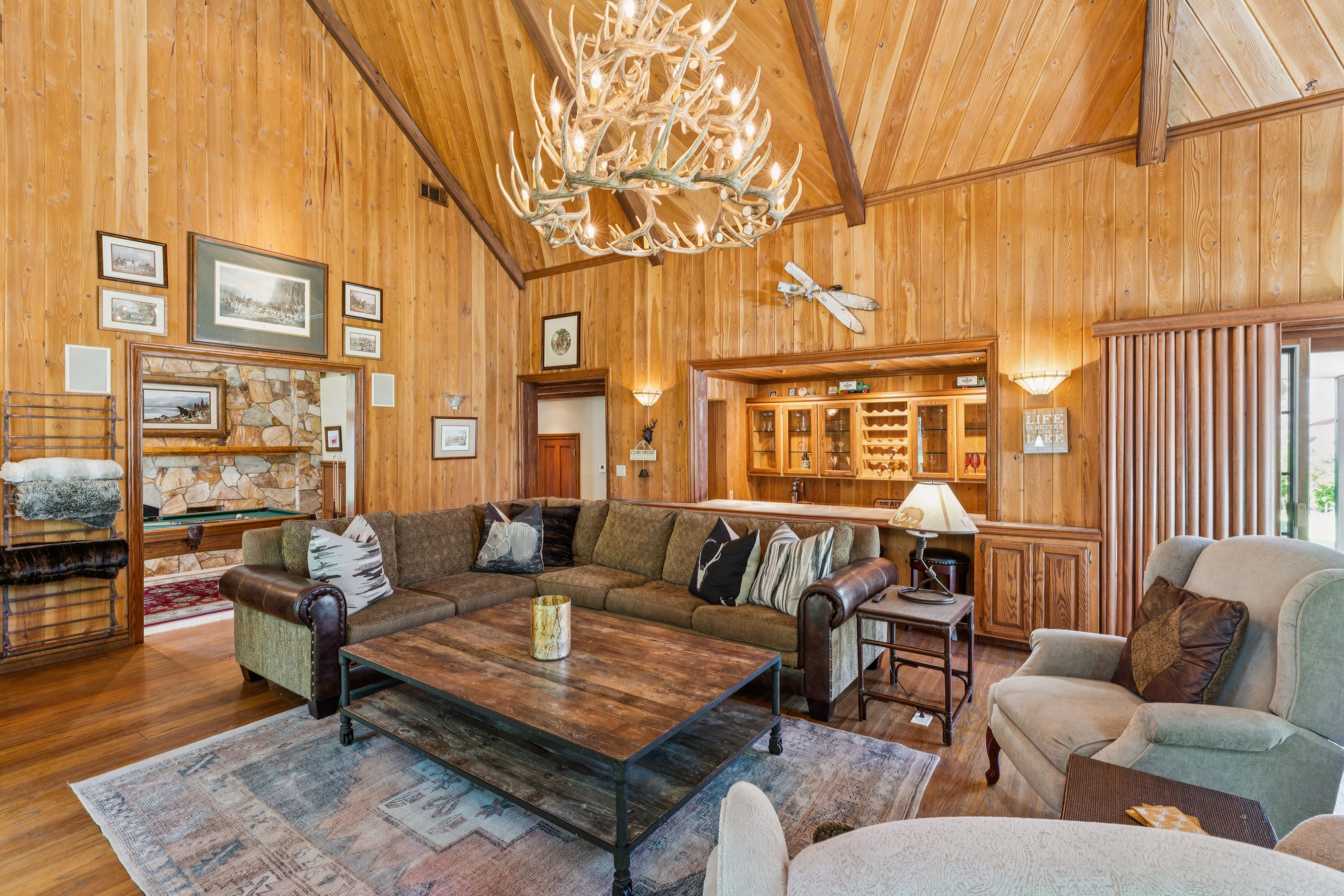  28476 North Shore Road, Lake Arrowhead, CA 92352 - 物件實景