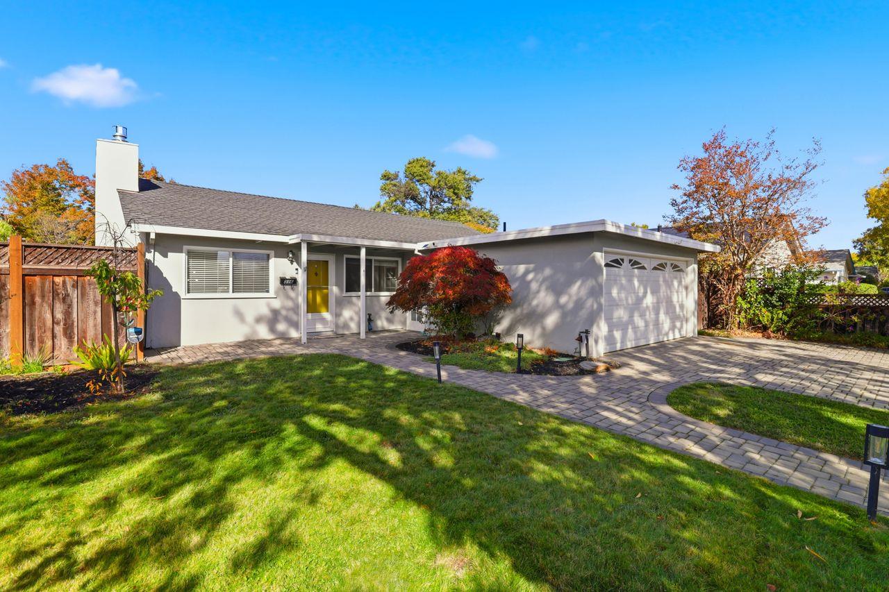 Belmont, California, 94002, United States, 3 Bedrooms Bedrooms, ,1 BathroomBathrooms,Residential,For Sale,1989201