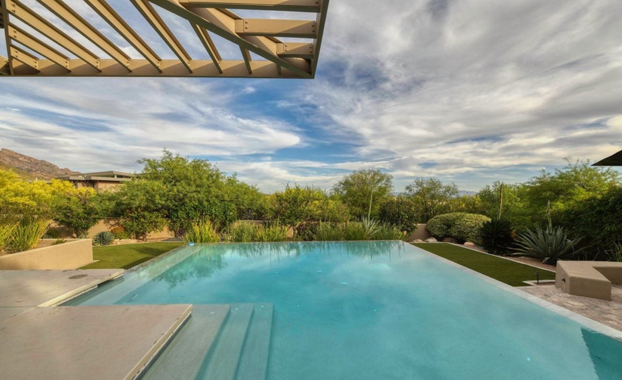  2004 E Desert Garden Drive, Tucson, AZ 85718 - 物件實景