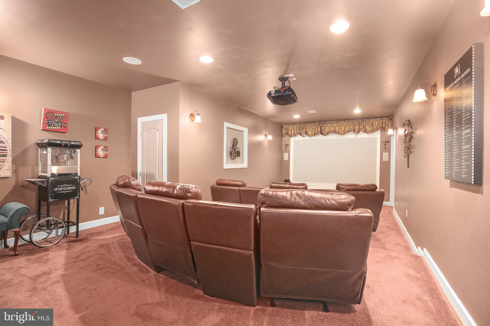 Woodbridge, Virginia, 22192, United States, 5 Bedrooms Bedrooms, ,5 BathroomsBathrooms,Residential,For Sale,1987362