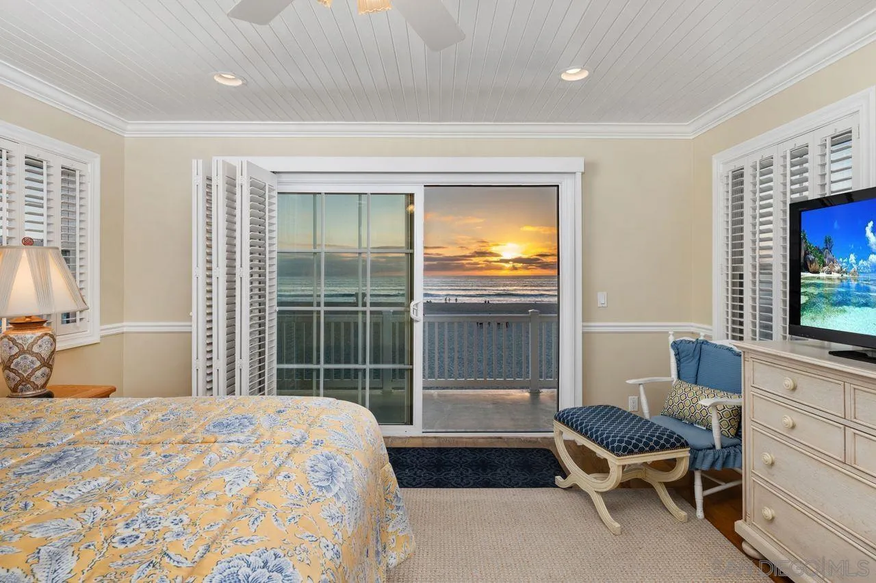 San Diego, California, 92109, United States, 4 Bedrooms Bedrooms, ,5 BathroomsBathrooms,Residential,For Sale,1951021