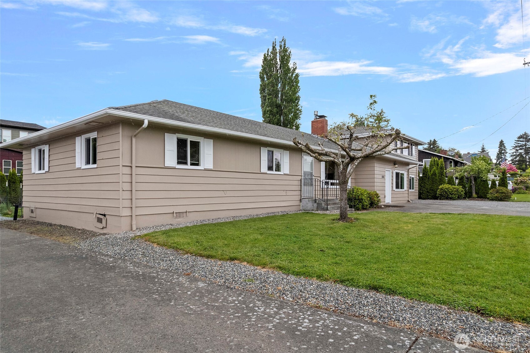Ferndale, Washington, 98248, United States, 6 Bedrooms Bedrooms, ,2 BathroomsBathrooms,Residential,For Sale,1944947