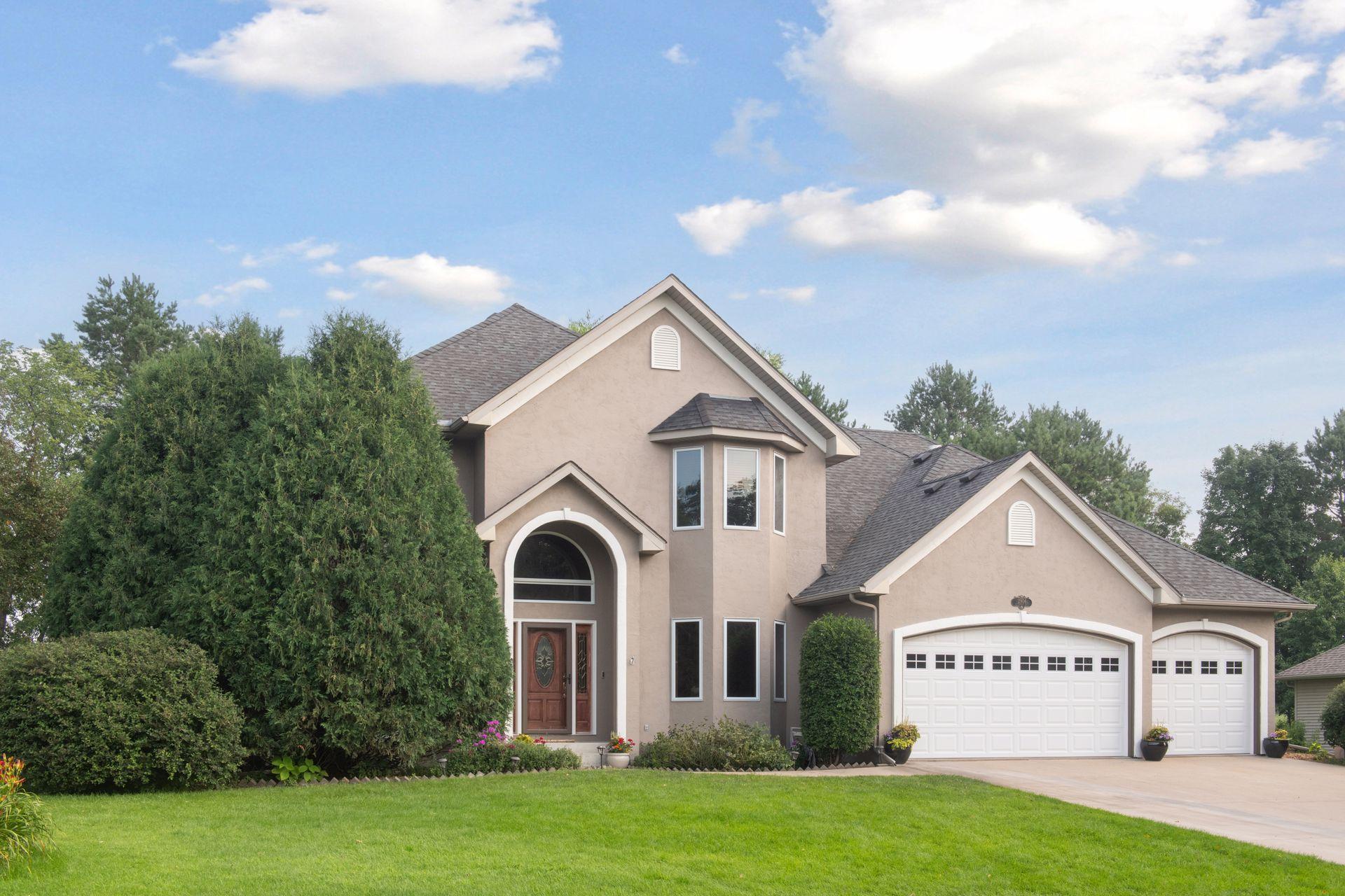 Chaska, Minnesota, 55318, United States, 5 Bedrooms Bedrooms, ,3 BathroomsBathrooms,Residential,For Sale,1907432