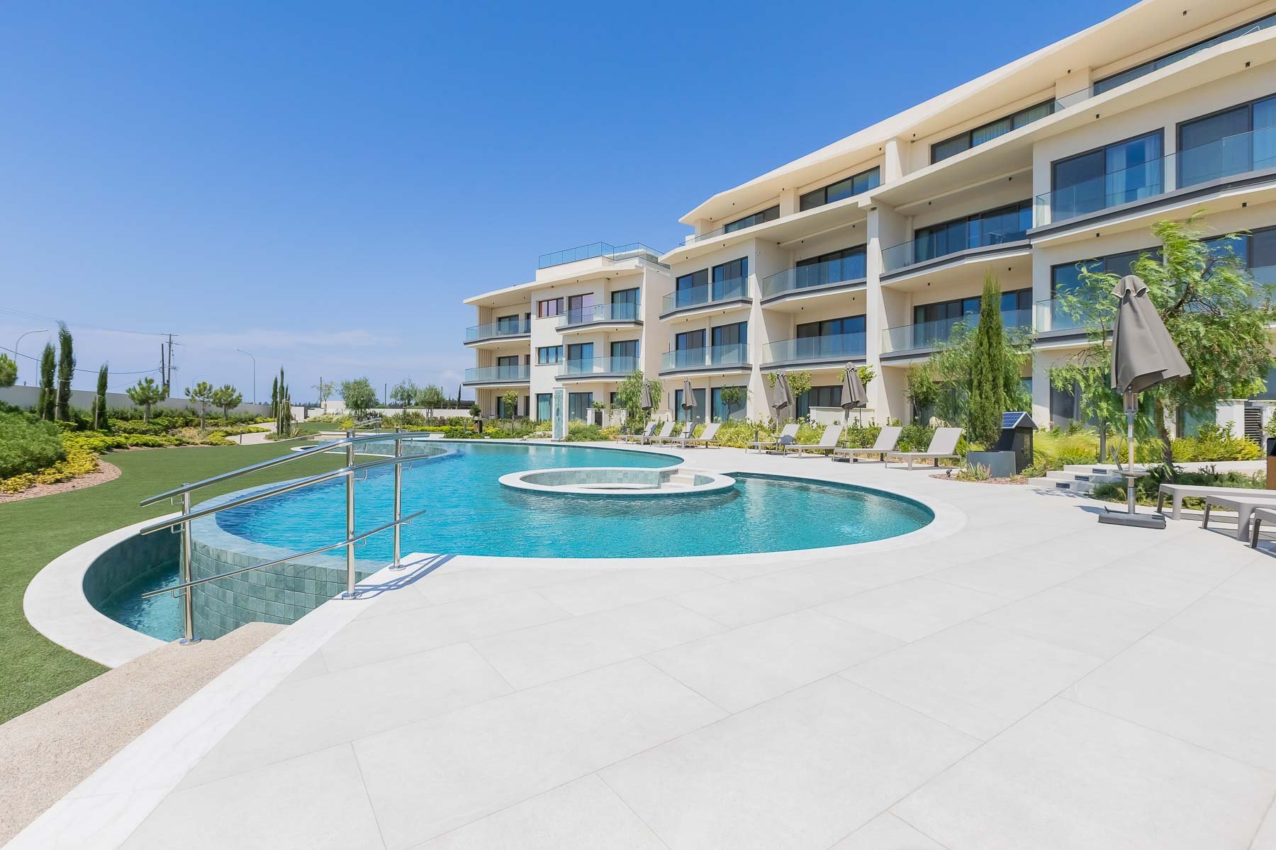  Contemporary 3 Bedroom Apartment with Golf Views in Limassol Greens - 物件實景
