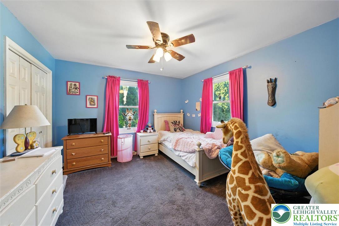 Hanover Twp, Pennsylvania, 18017, United States, 3 Bedrooms Bedrooms, ,3 BathroomsBathrooms,Residential,For Sale,1947788