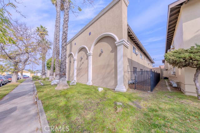 Anaheim, California, 92804, United States, ,Residential,For Sale,1978025