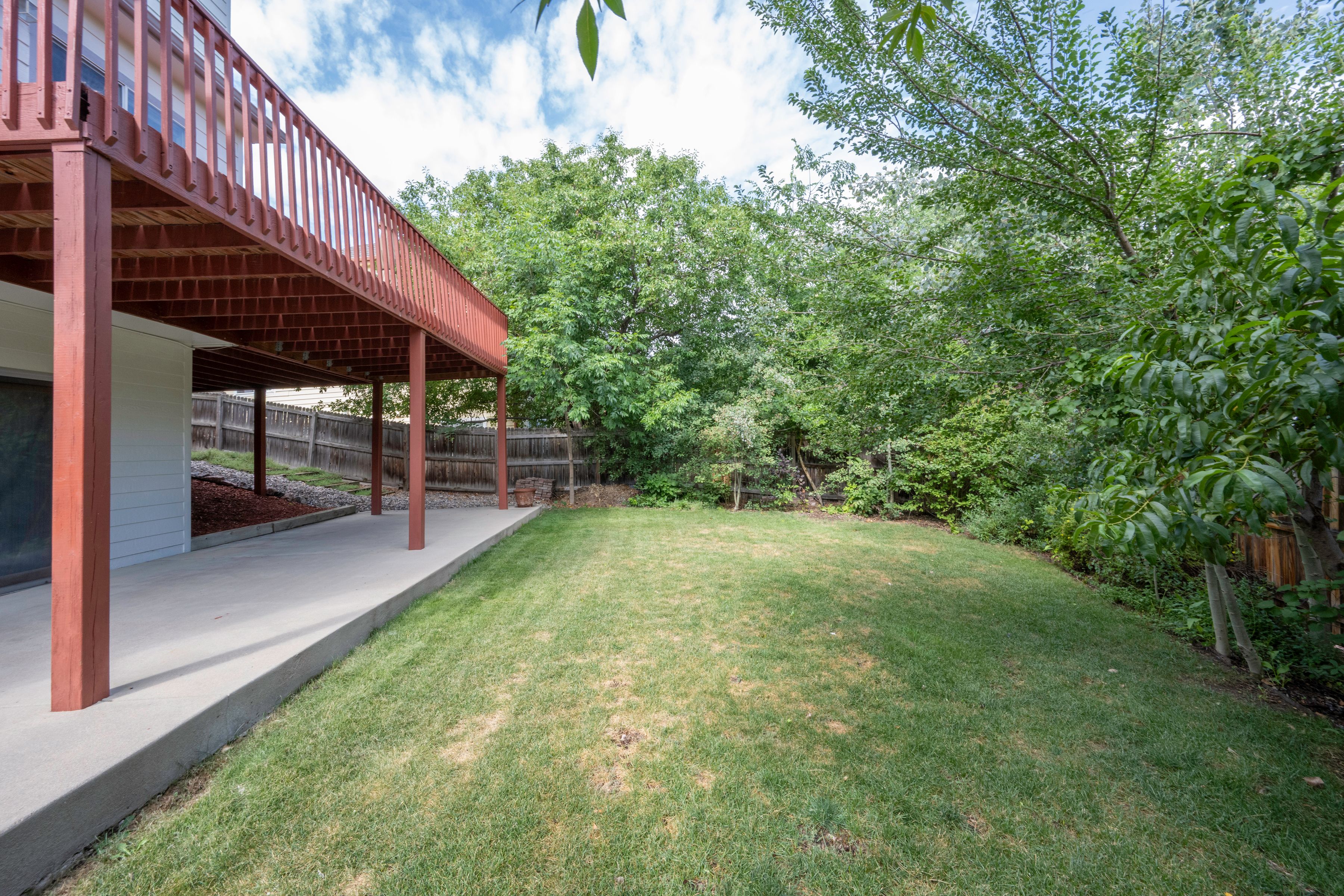  Lovingly Maintained Home in the Highly Sought-After Hunters Glen Community - 物件實景