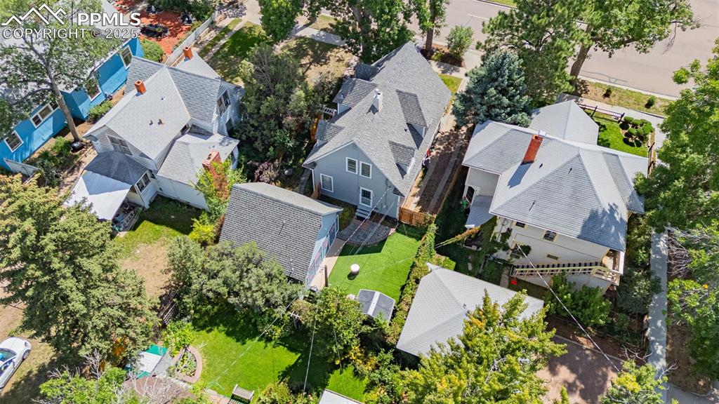 Colorado Springs, Colorado, 80903, United States, 3 Bedrooms Bedrooms, ,2 BathroomsBathrooms,Residential,For Sale,1949887