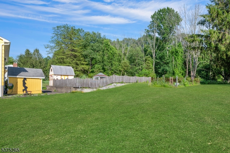 Sparta Twp., New Jersey, 07821, United States, 4 Bedrooms Bedrooms, ,3 BathroomsBathrooms,Residential,For Sale,1906185