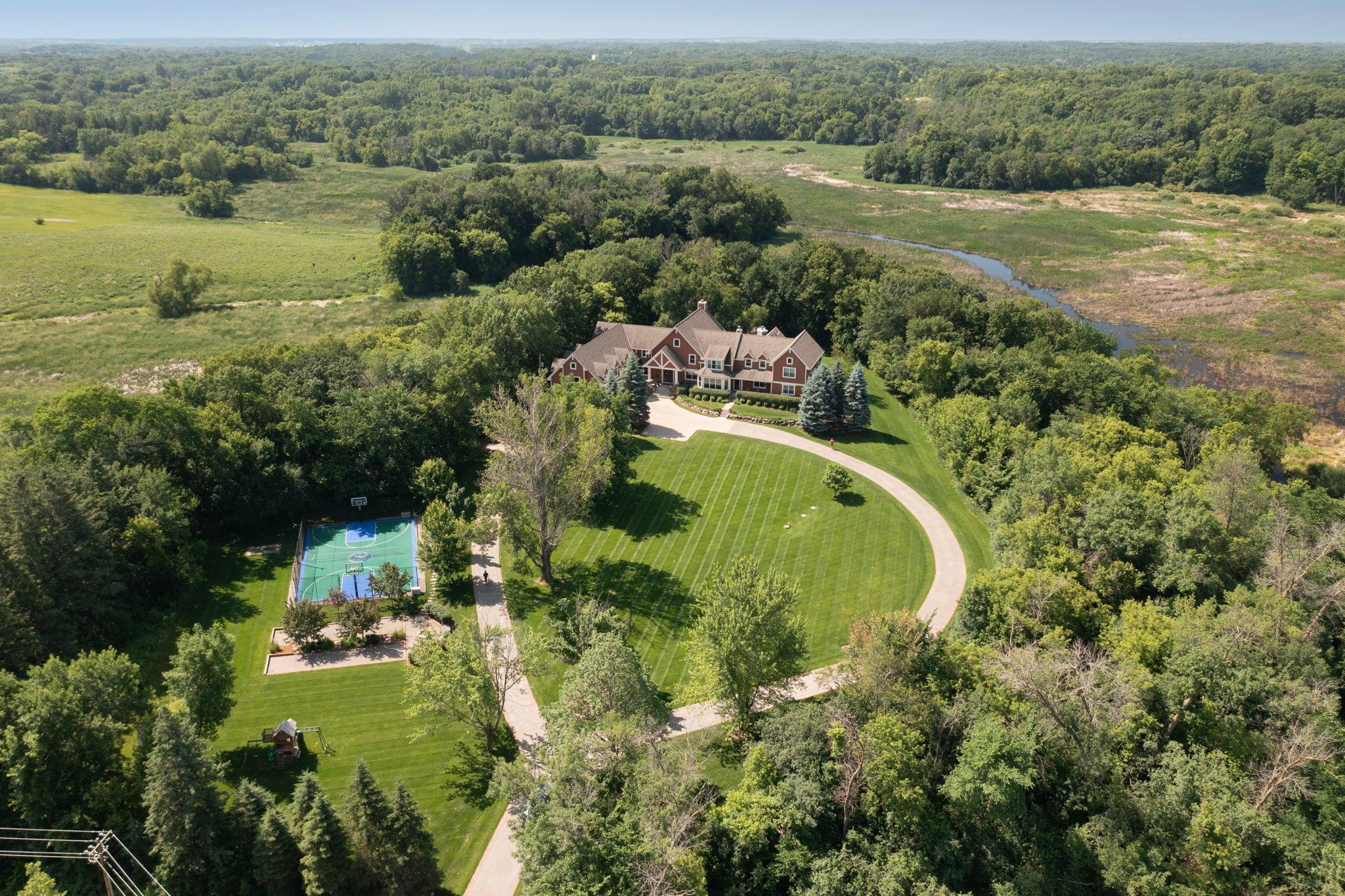 Minnetrista, Minnesota, 55364, United States, 5 Bedrooms Bedrooms, ,5 BathroomsBathrooms,Residential,For Sale,1891074