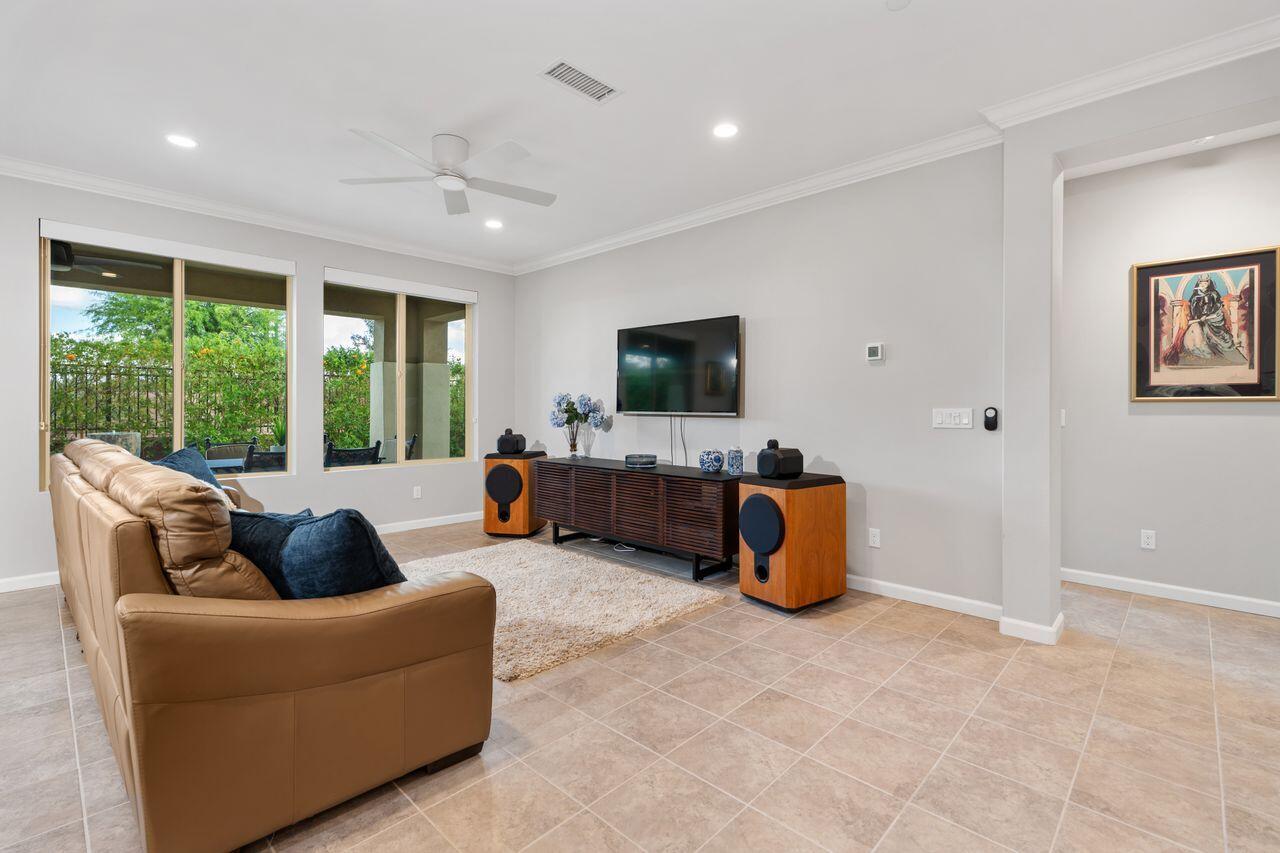 Indio, California, 92201, United States, 3 Bedrooms Bedrooms, ,2 BathroomsBathrooms,Residential,For Sale,1920022