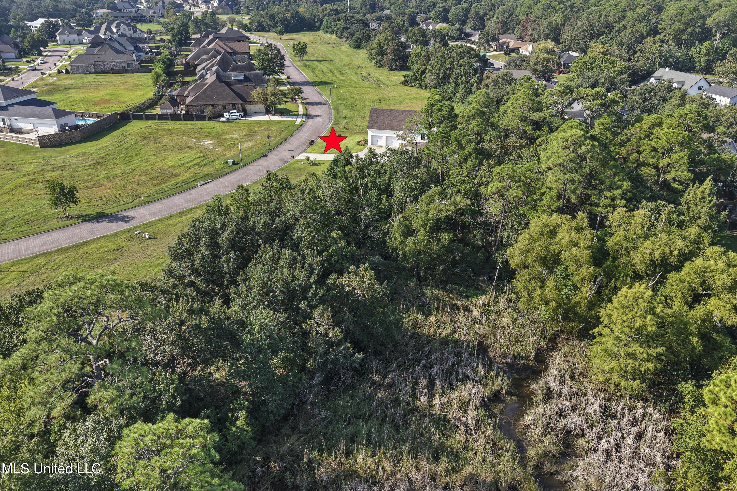 Biloxi, Mississippi, 39531, United States, 4 Bedrooms Bedrooms, ,4 BathroomsBathrooms,Residential,For Sale,1978703