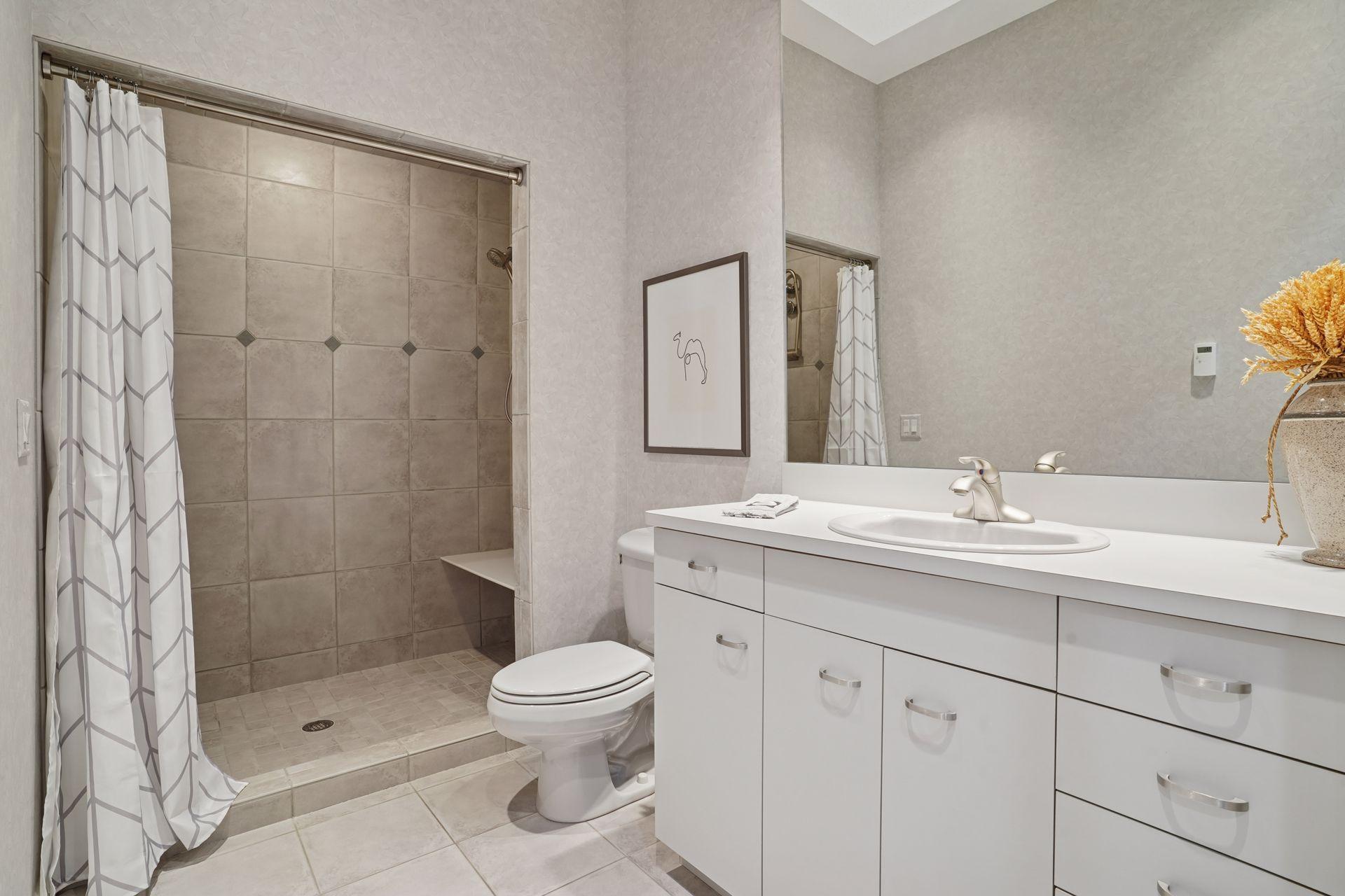 Lilydale, Minnesota, 55118, United States, 3 Bedrooms Bedrooms, ,3 BathroomsBathrooms,Residential,For Sale,1989452