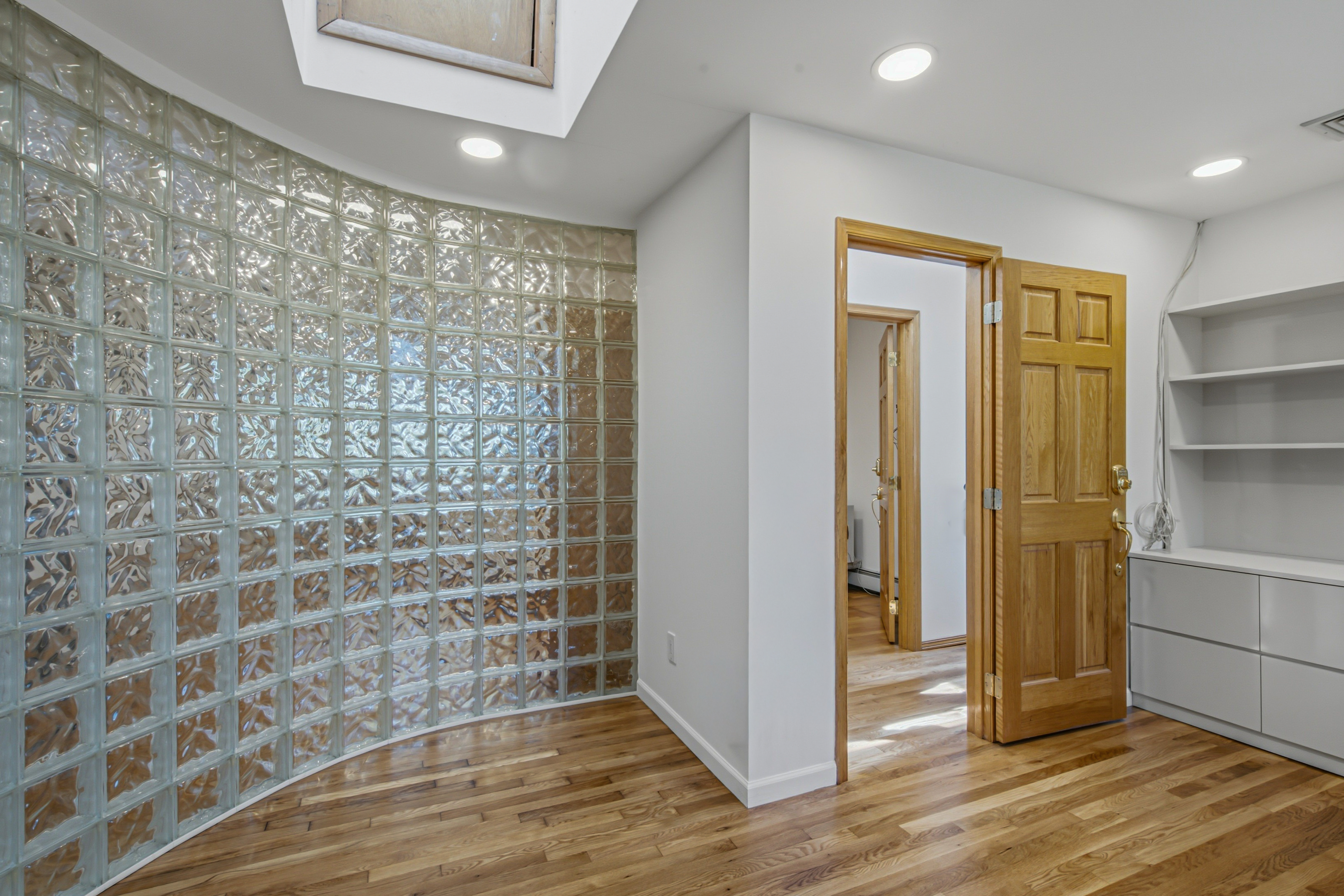  8 Hamilton Drive, Roslyn, NY, 11576 - 物件實景
