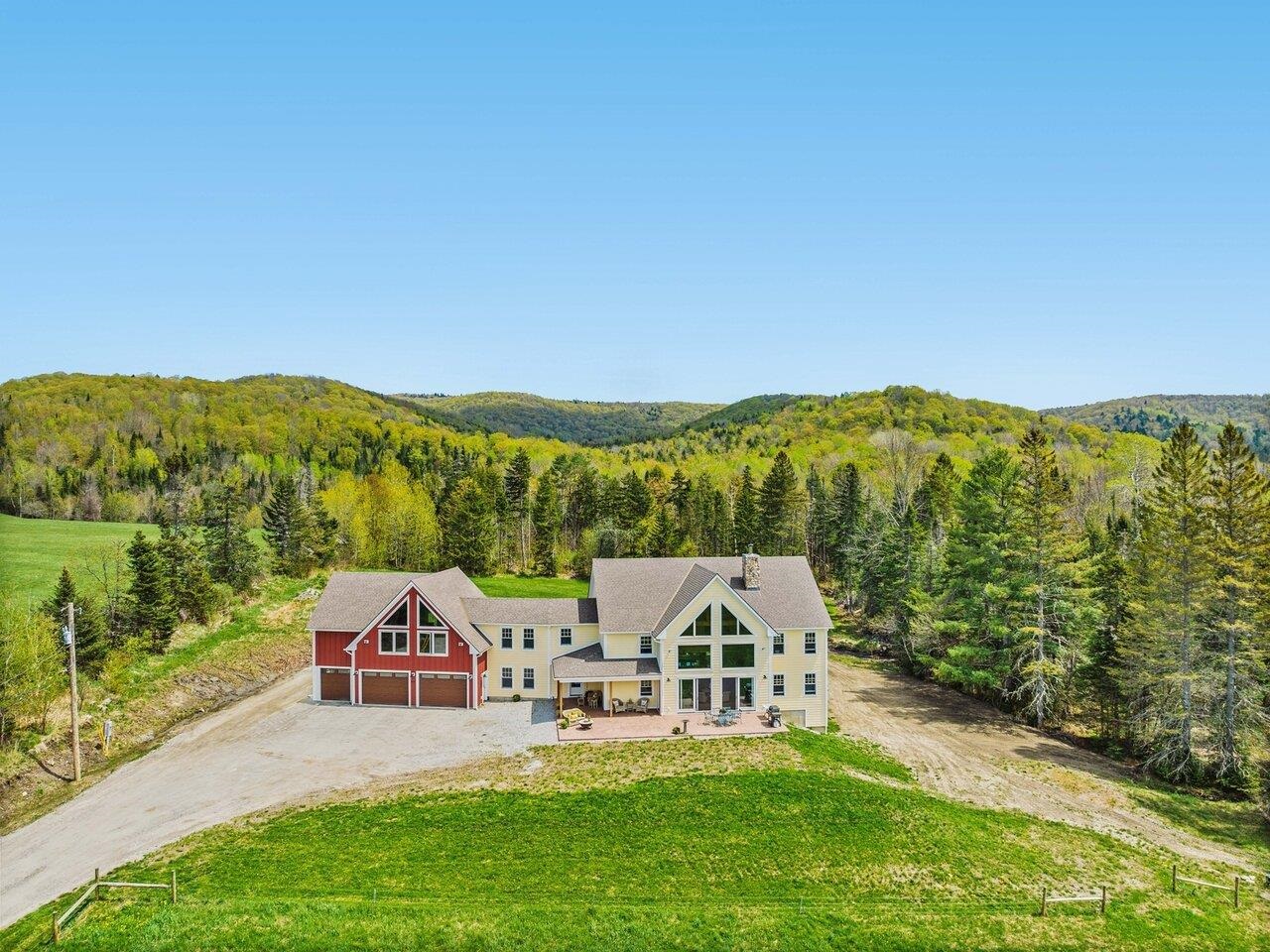 Washington, Vermont, 05675, United States, 4 Bedrooms Bedrooms, ,2 BathroomsBathrooms,Residential,For Sale,1827789