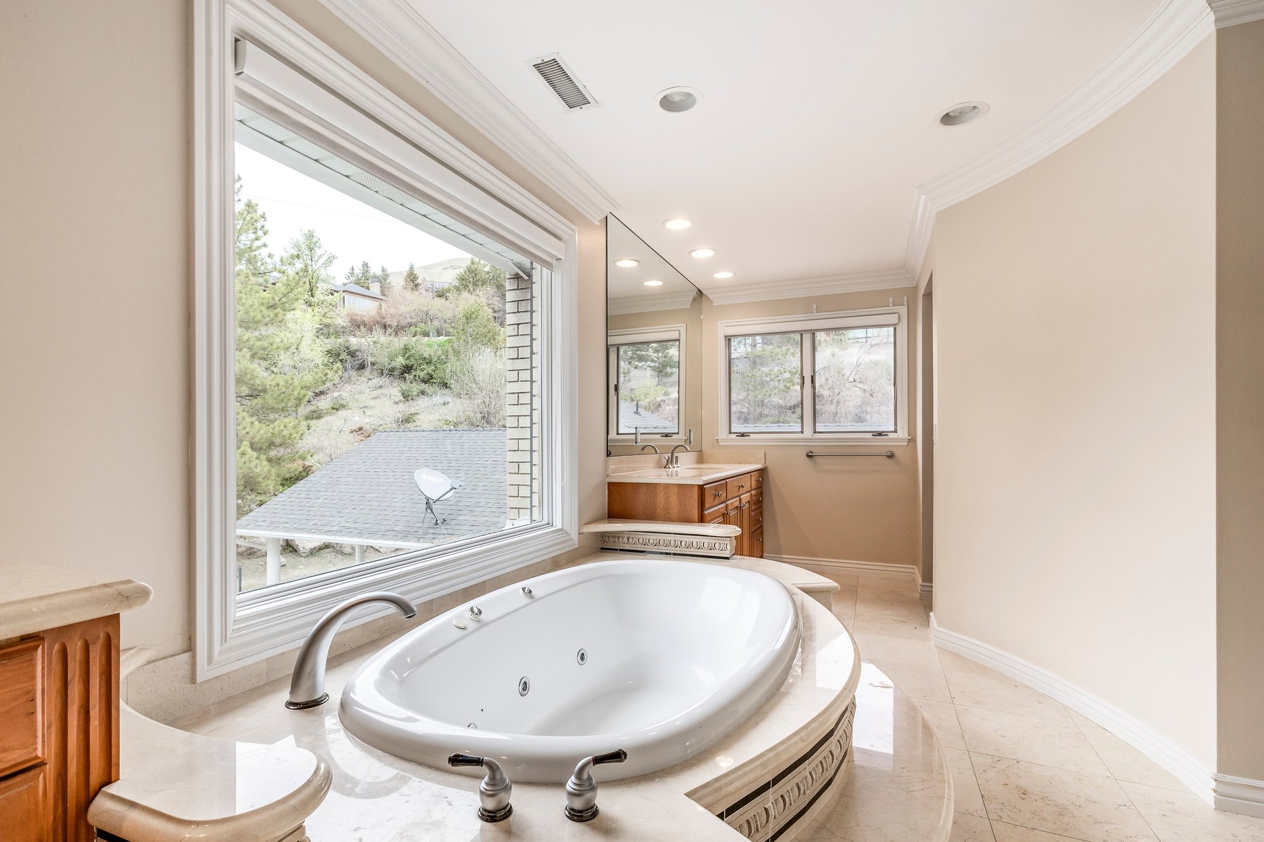  FEDERAL HEIGHTS CIRCLE SOUTHERN COLONIAL - 0.72 ACRE, AMAZING VIEWS - 物件實景