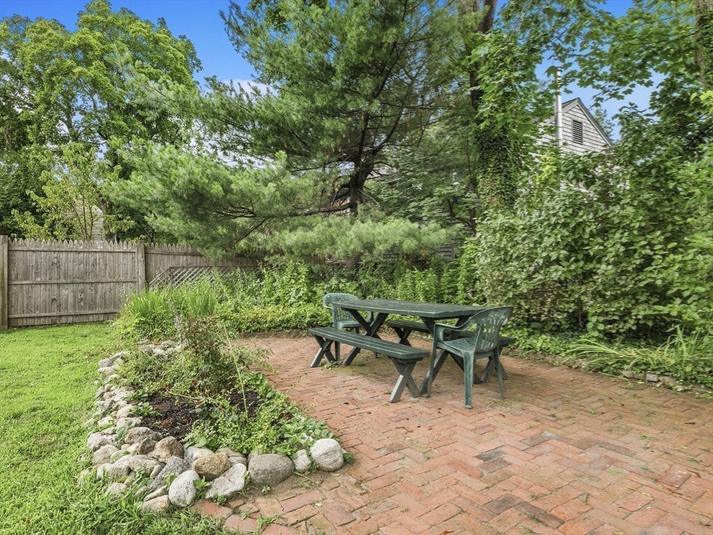Concord, Massachusetts, 01742, United States, 3 Bedrooms Bedrooms, ,1 BathroomBathrooms,Residential,For Sale,1896713