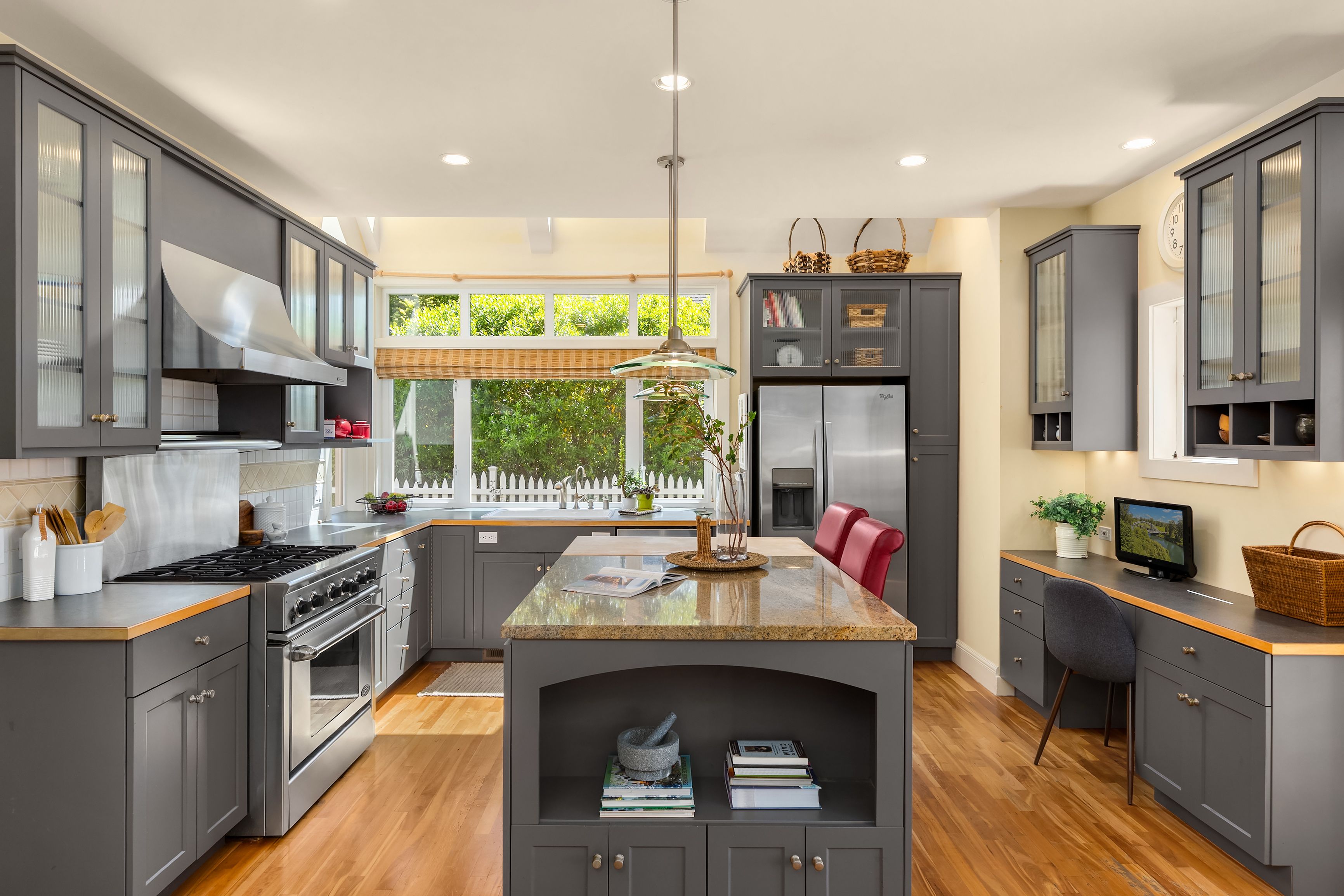  1427 Fort Ward Hill Road NE, Bainbridge Island, WA 98110 - 物件實景