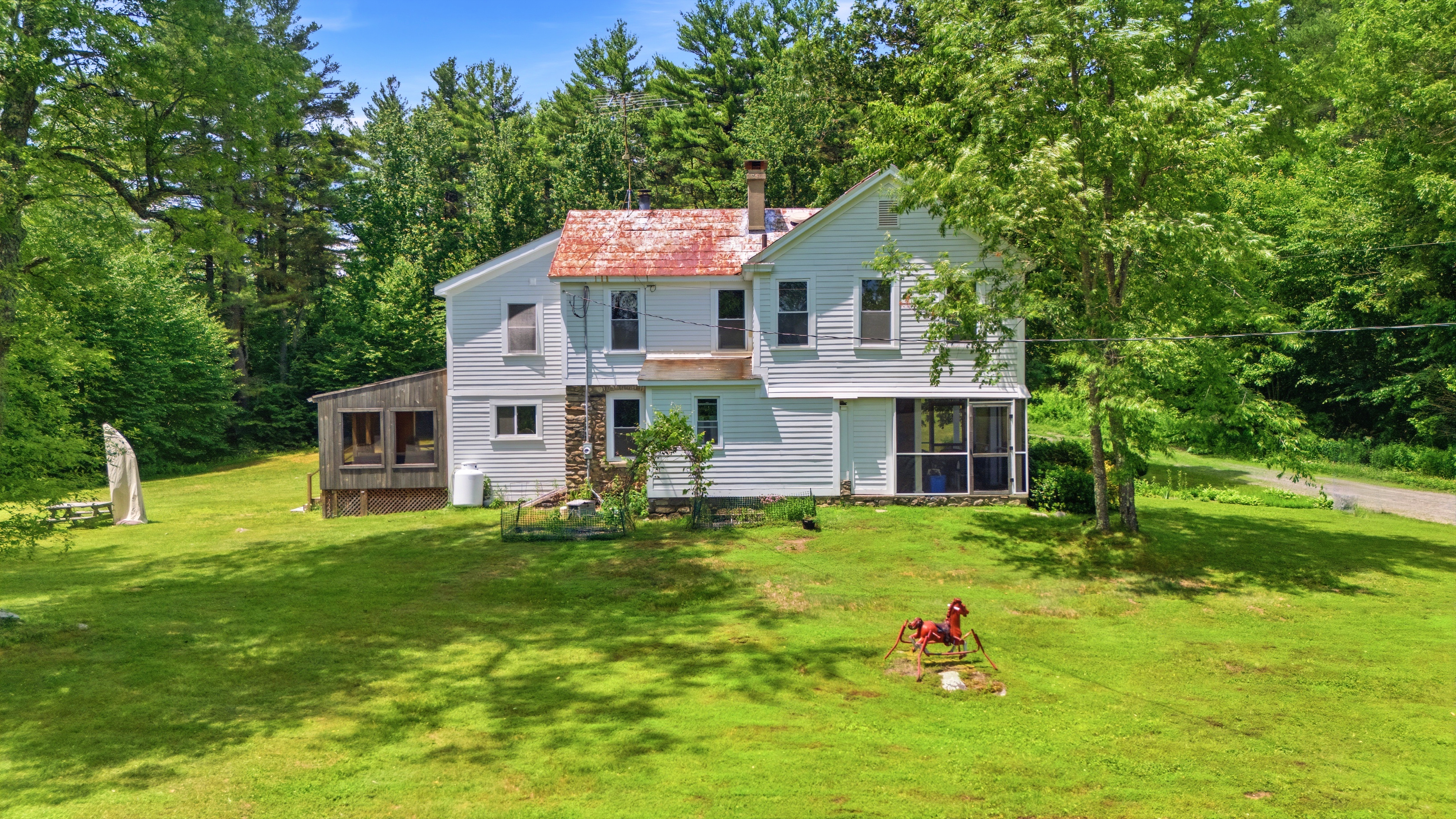  Historic 5 Bed Farmhouse on 60 Acres of Endless Possibility - 物件實景