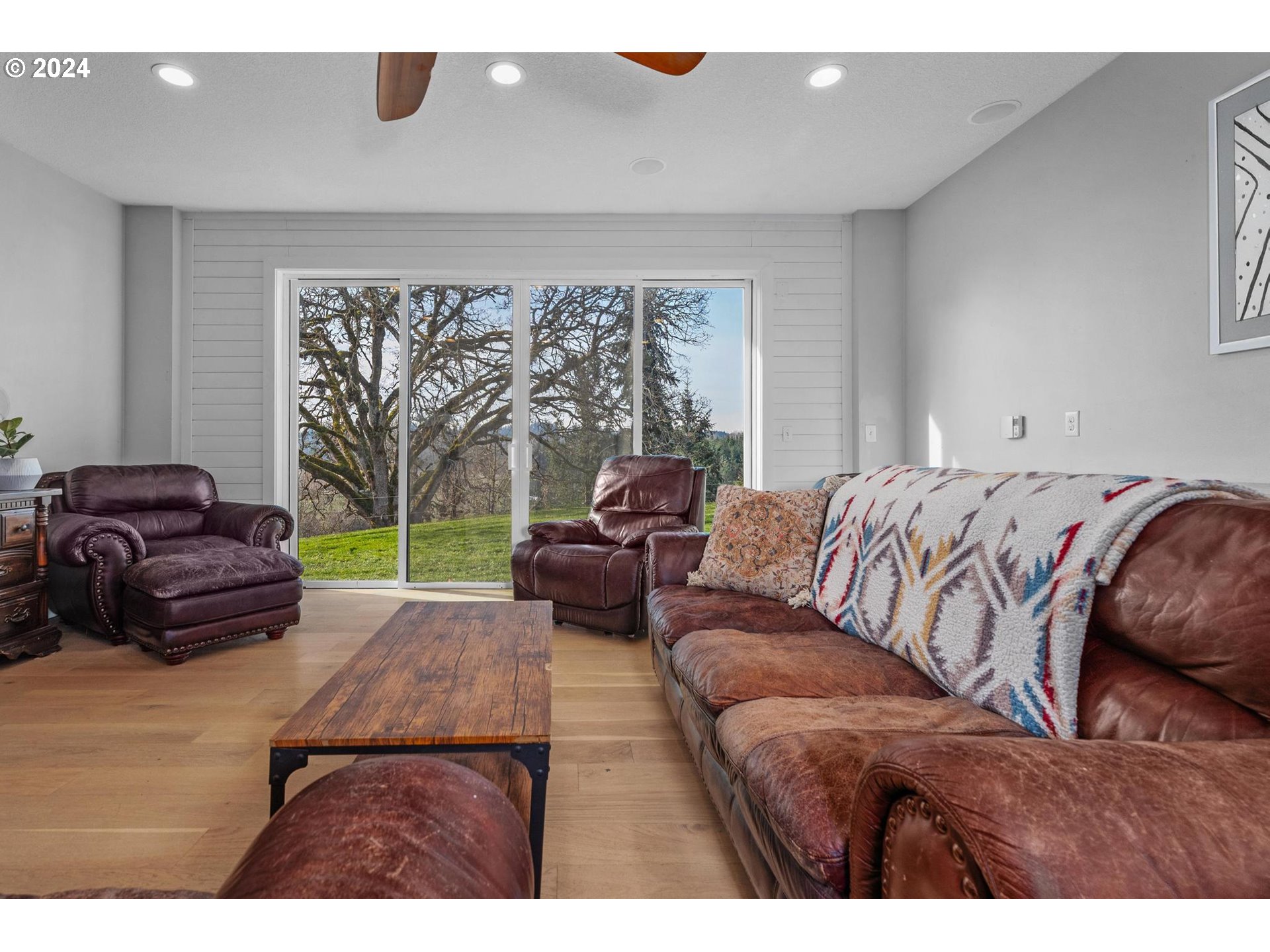 33020 S Dickey Prairie Rd, Molalla, Oregon, 97038, United States, 4 Bedrooms Bedrooms, ,3 BathroomsBathrooms,Residential,For Sale,33020 S Dickey Prairie Rd,1670604