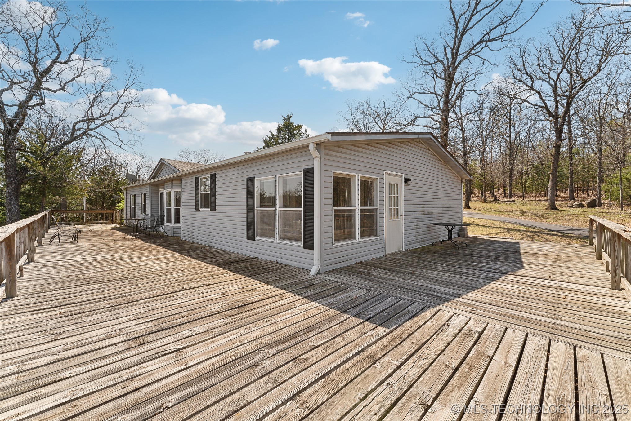 Cookson, Oklahoma, 74427, United States, 6 Bedrooms Bedrooms, ,6 BathroomsBathrooms,Residential,For Sale,1751718